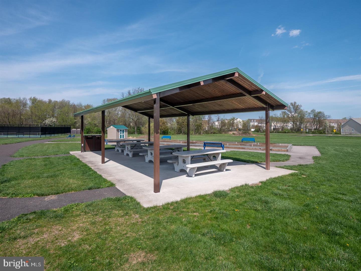 MONTGOMERY POINTE - Residential