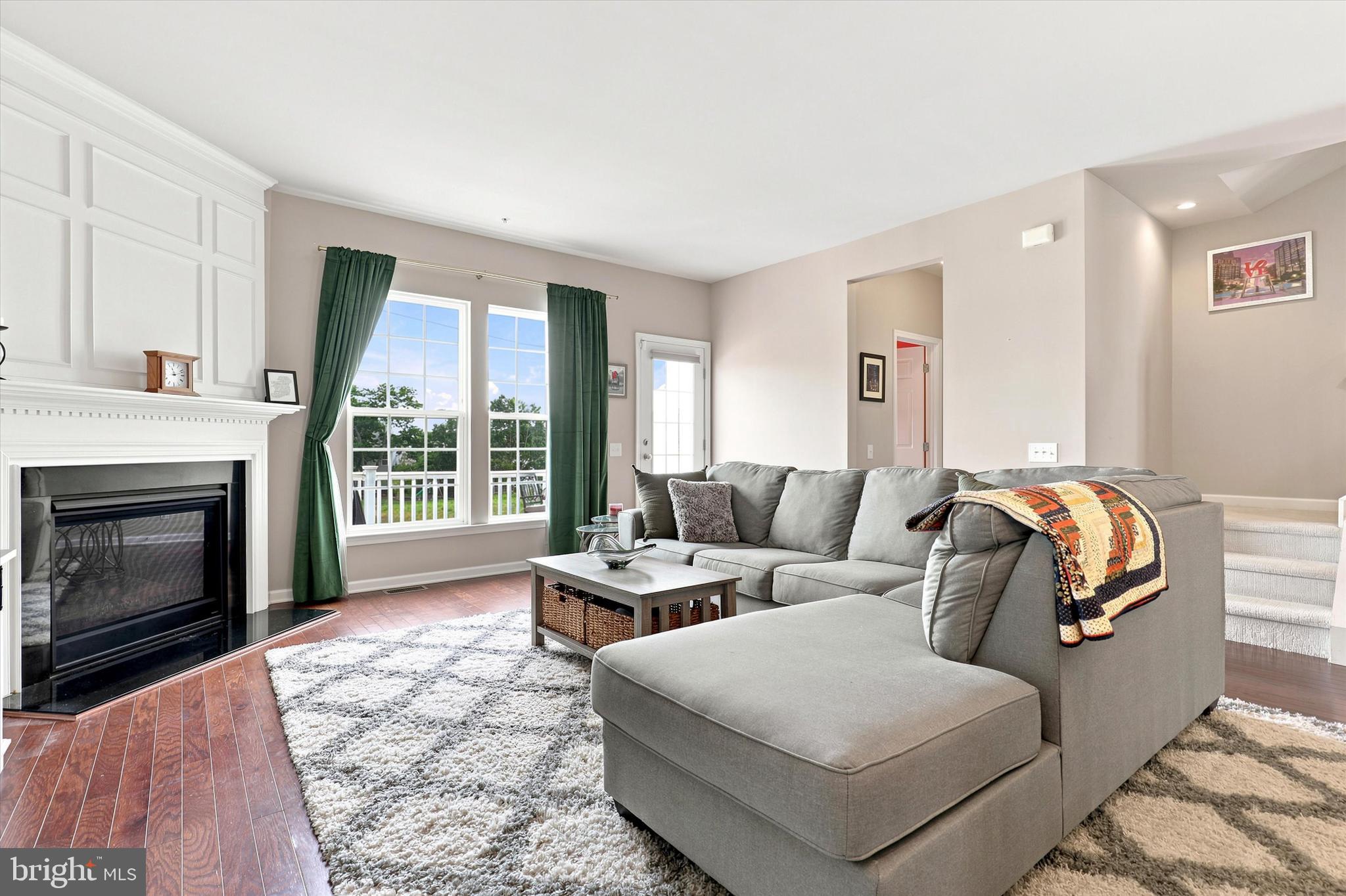 MONTGOMERY POINTE - Residential
