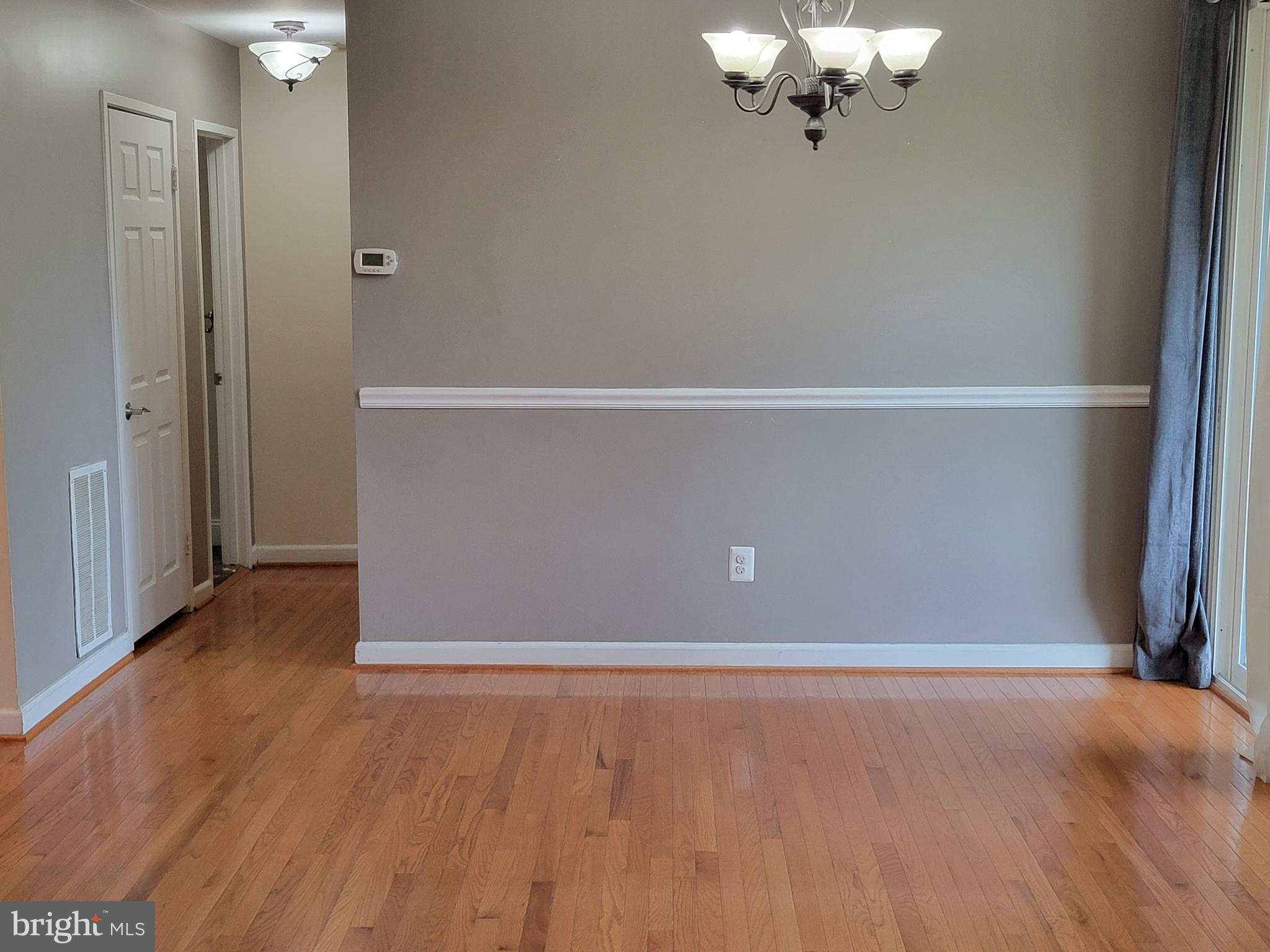 PINES CONDOMINIUM - Residential