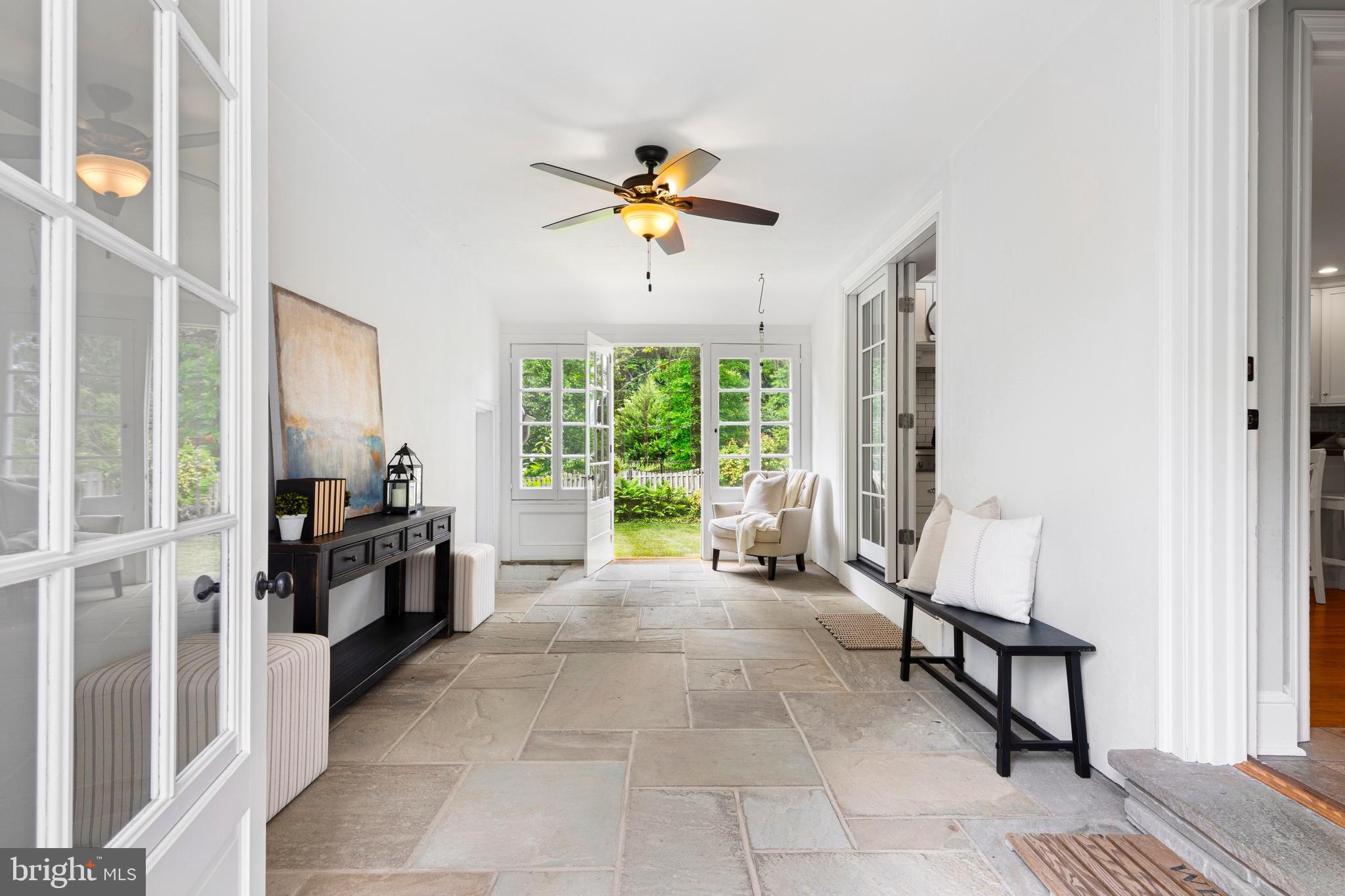 SOUTH WAYNE - Residential