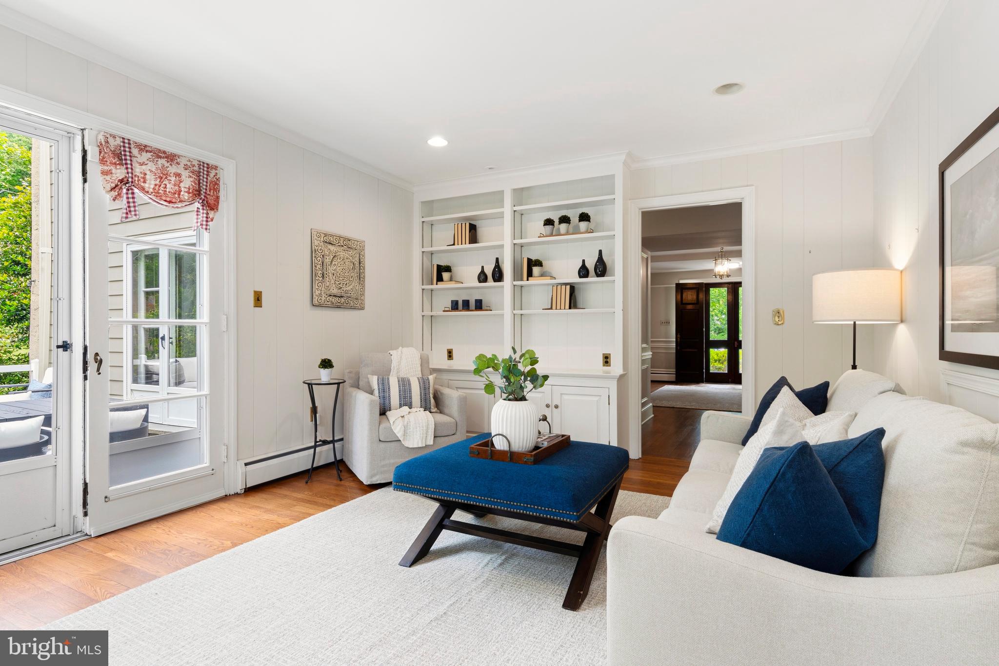 SOUTH WAYNE - Residential