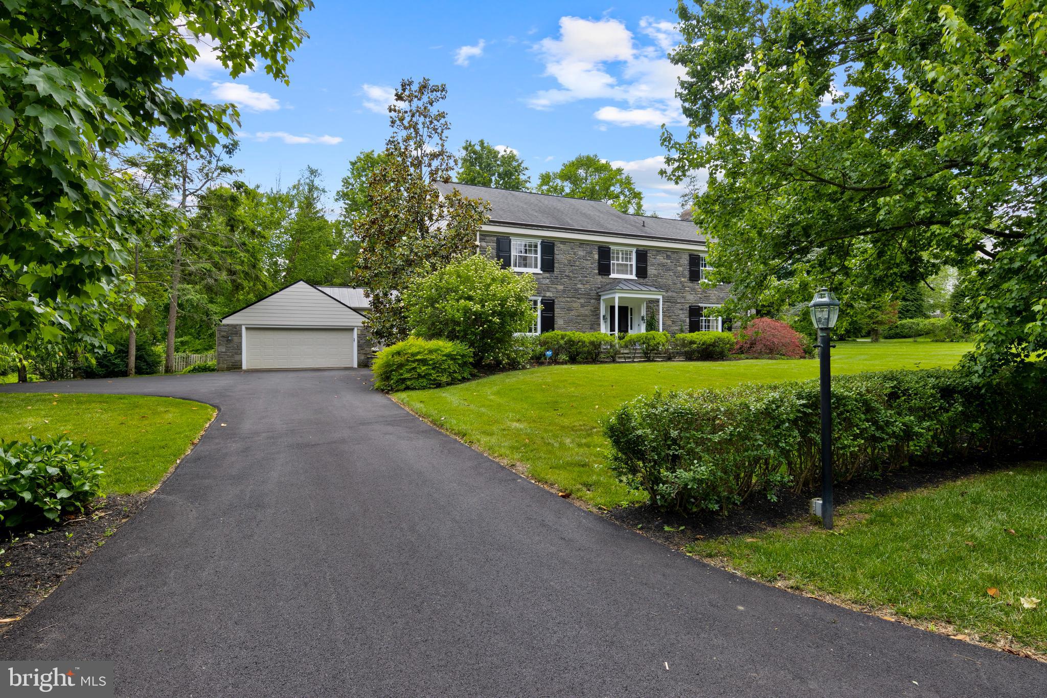 SOUTH WAYNE - Residential