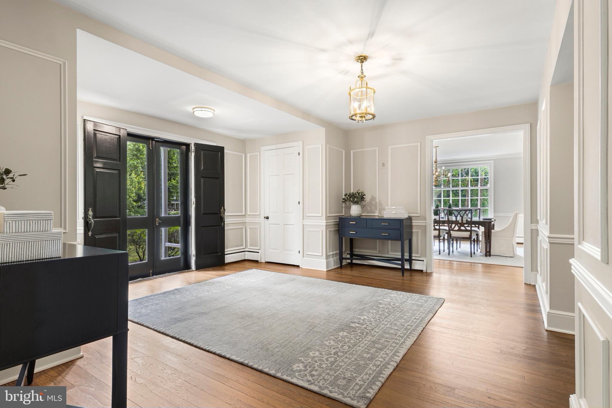 SOUTH WAYNE - Residential
