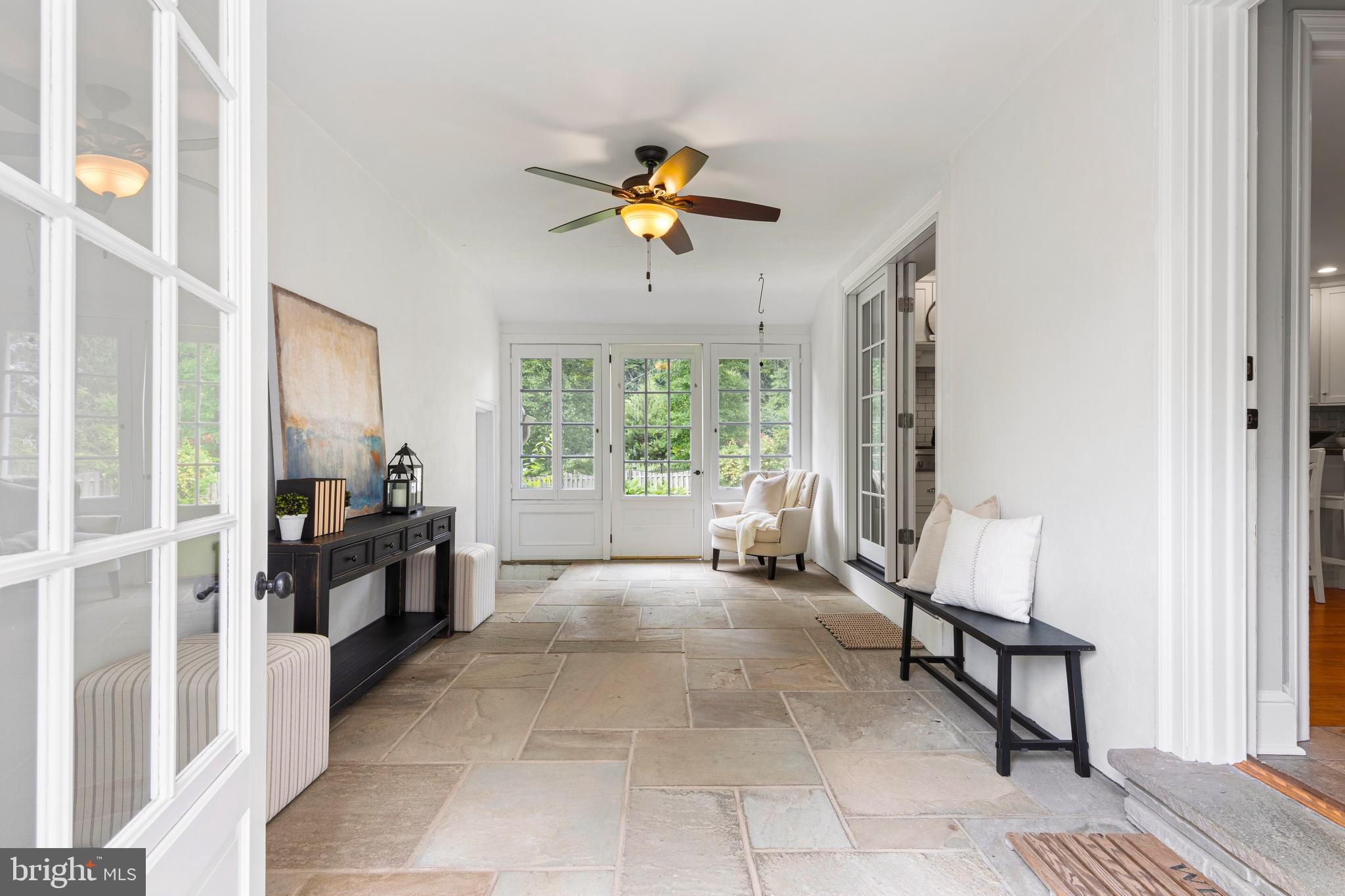 SOUTH WAYNE - Residential