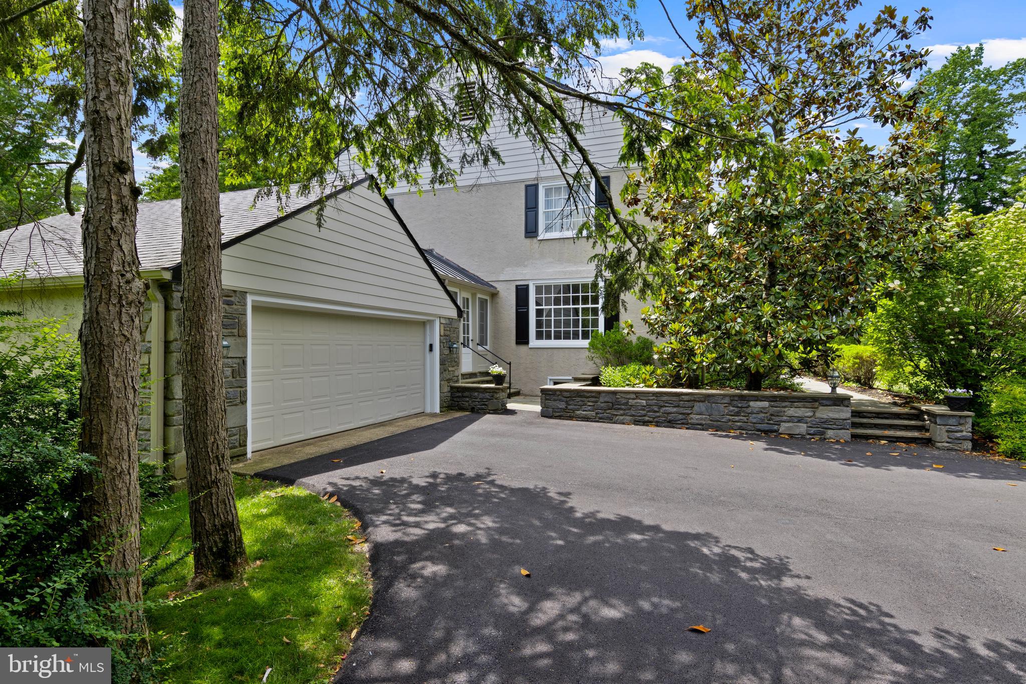 SOUTH WAYNE - Residential