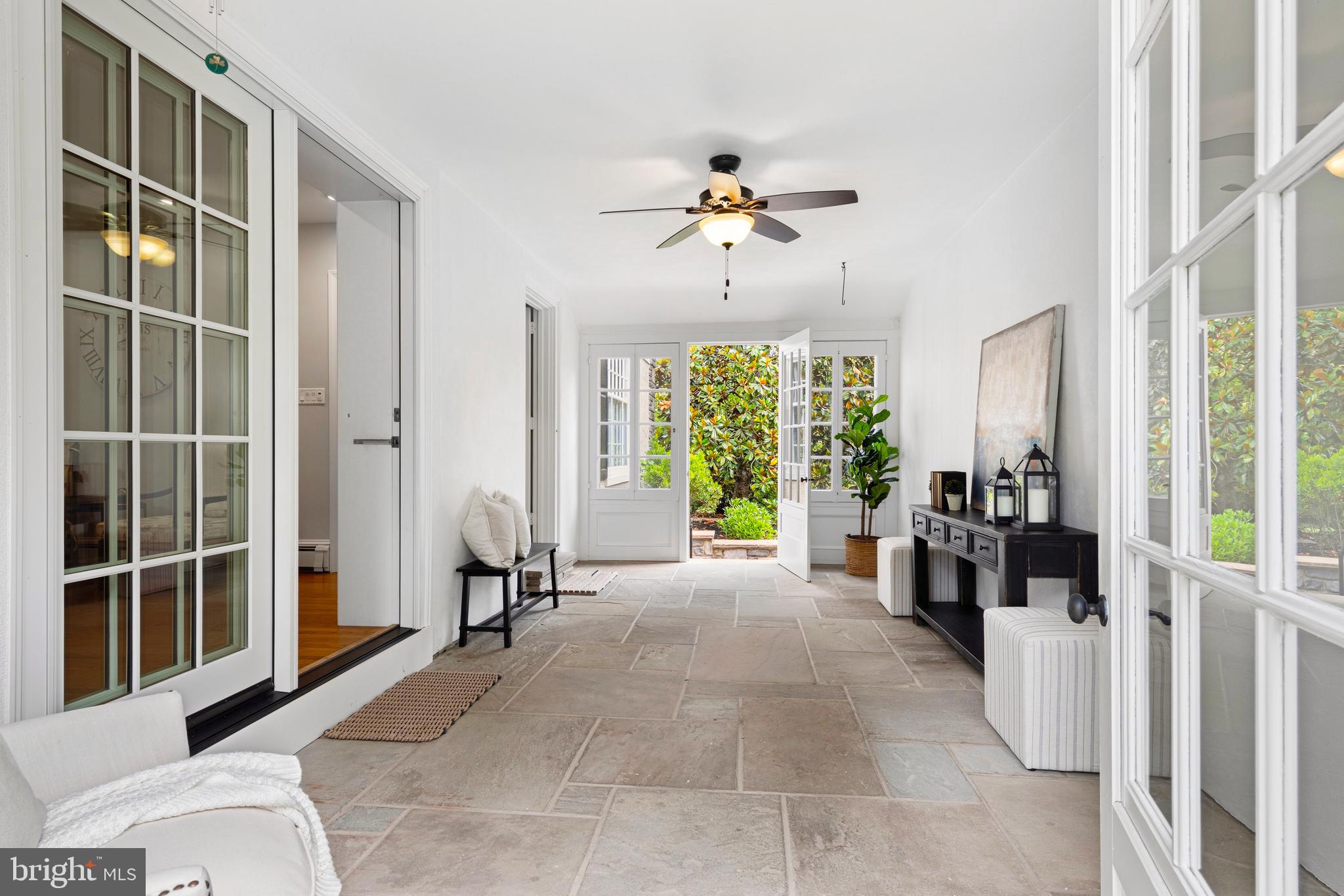 SOUTH WAYNE - Residential
