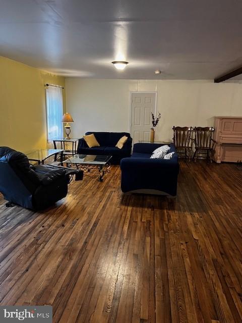 Large apartment in a great location.
Convenient to Frederick and Route 15, all utilities  paid by landlord.  
  
Apartment is on the second floor.  
Access to the apartment and parking is in rear of building.

No Animals, No exceptions.