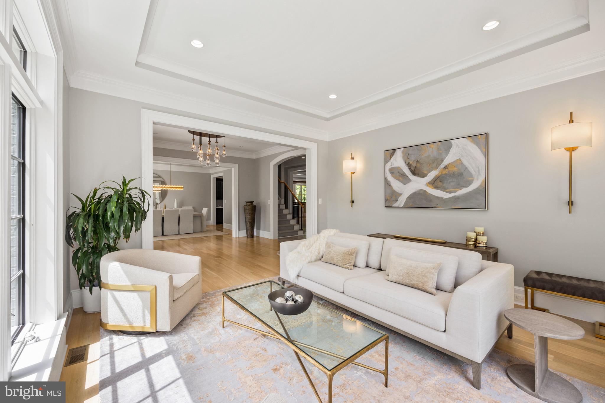 LANGLEY FOREST - Residential