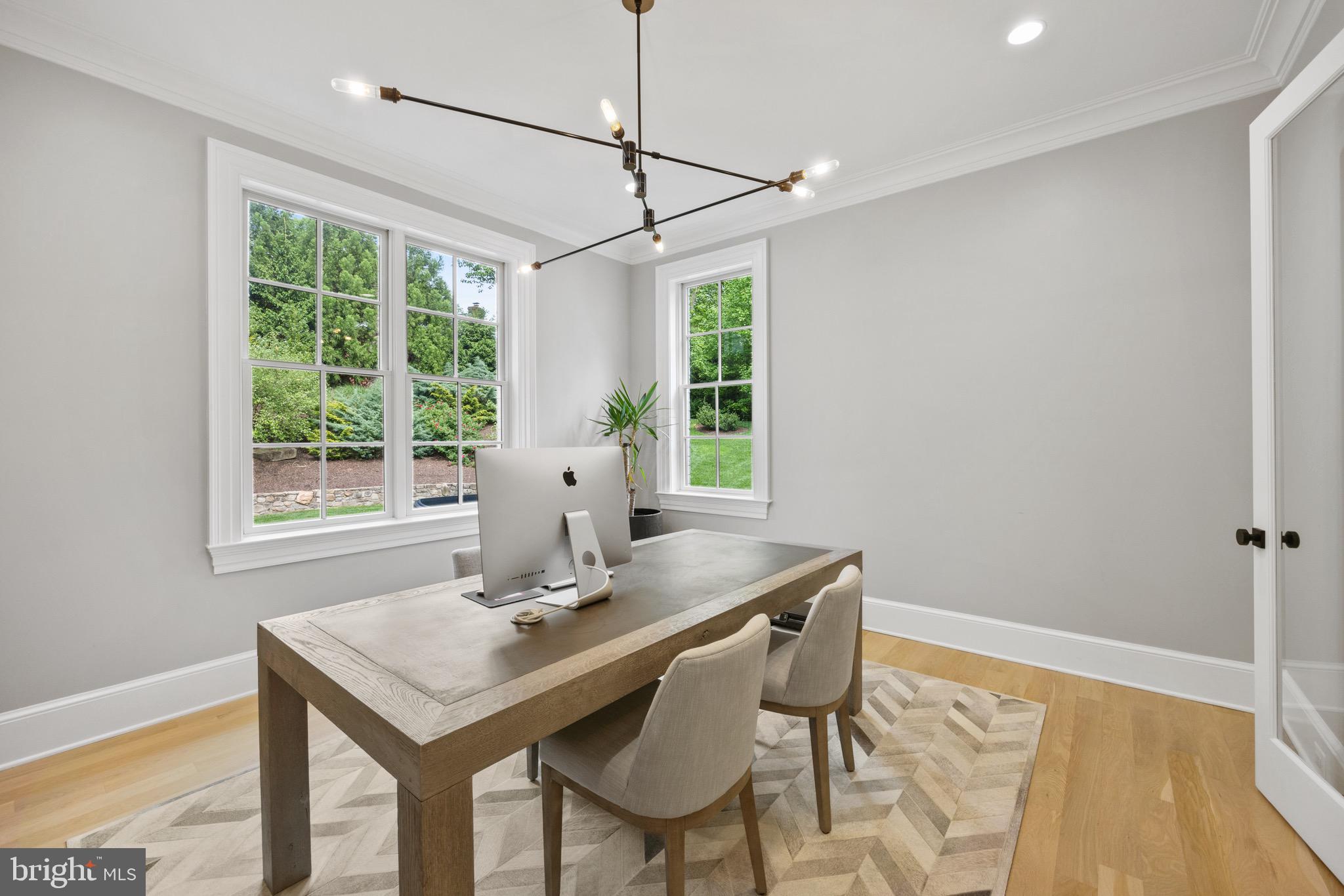 LANGLEY FOREST - Residential