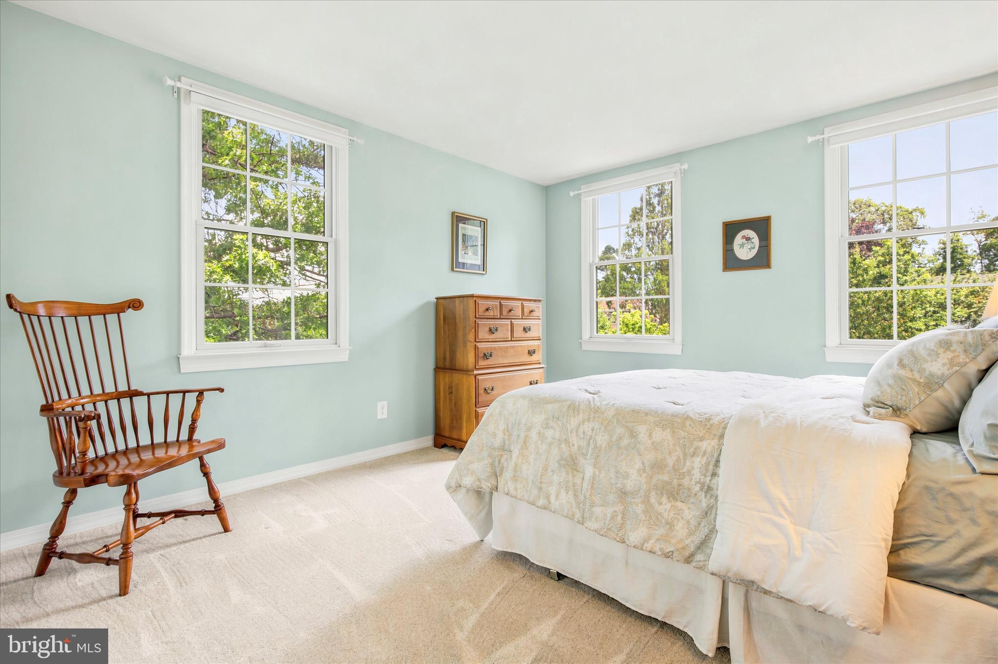 COUNTRY MEADOWS - Residential