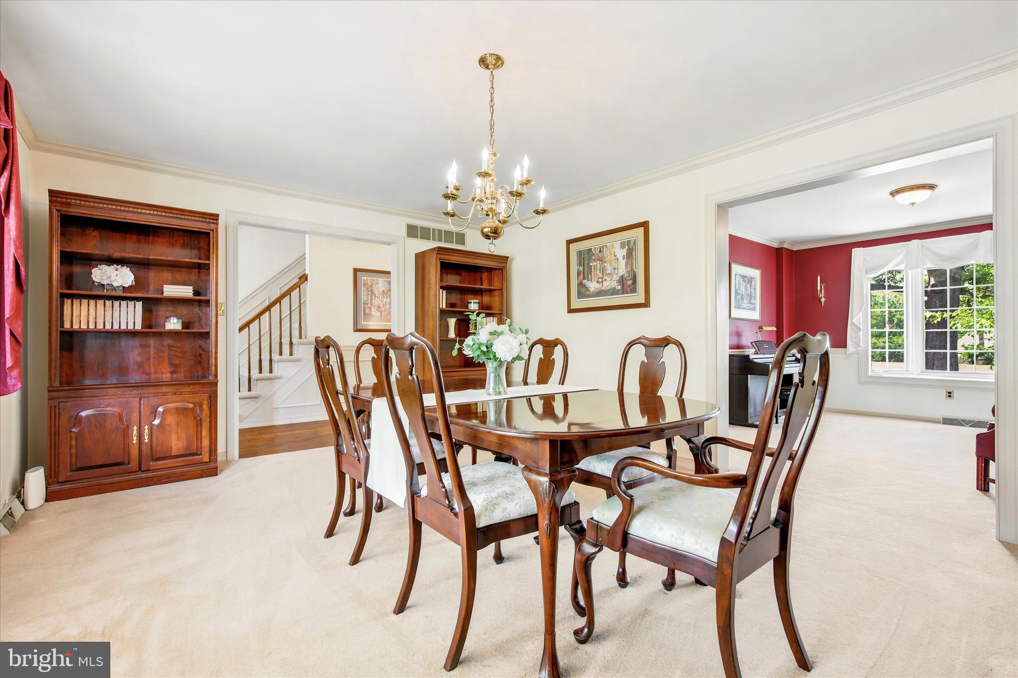 COUNTRY MEADOWS - Residential