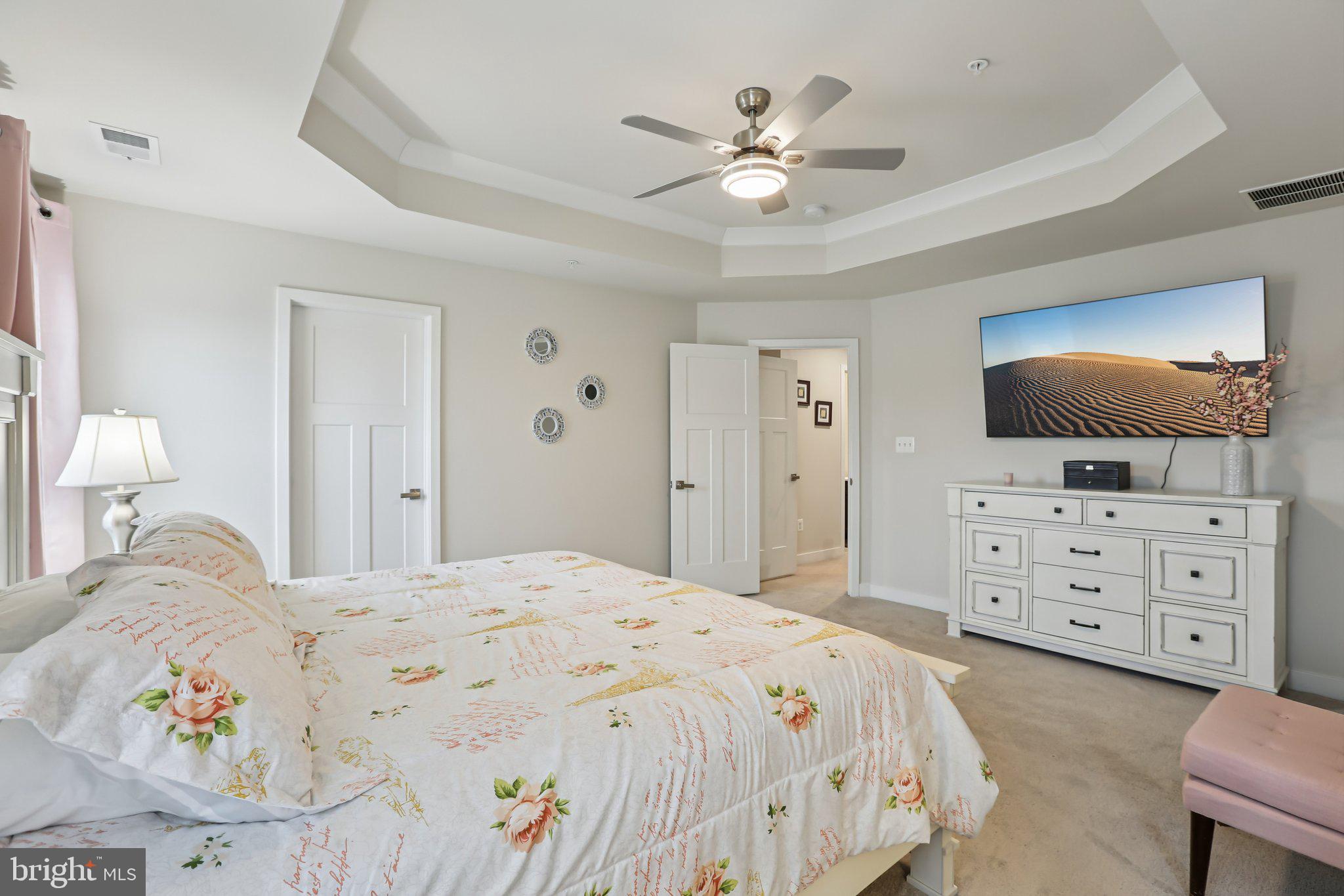 JAMES RUN TOWNHOMES - Residential