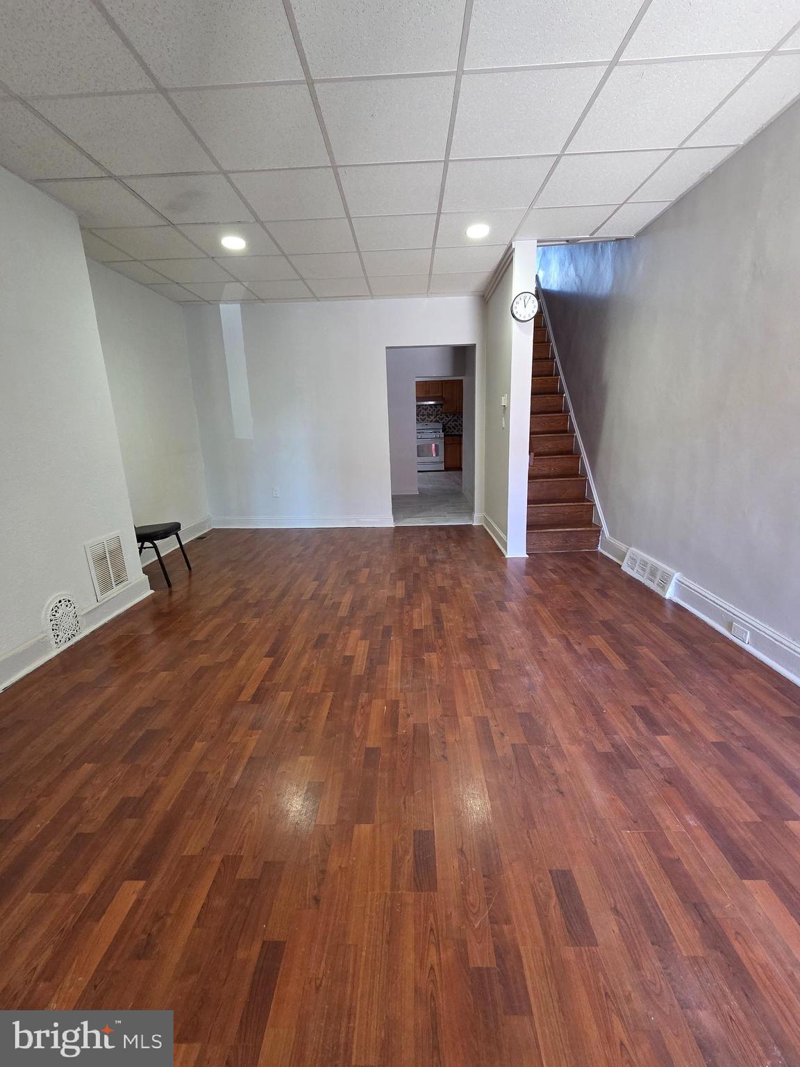 KENSINGTON - Residential
