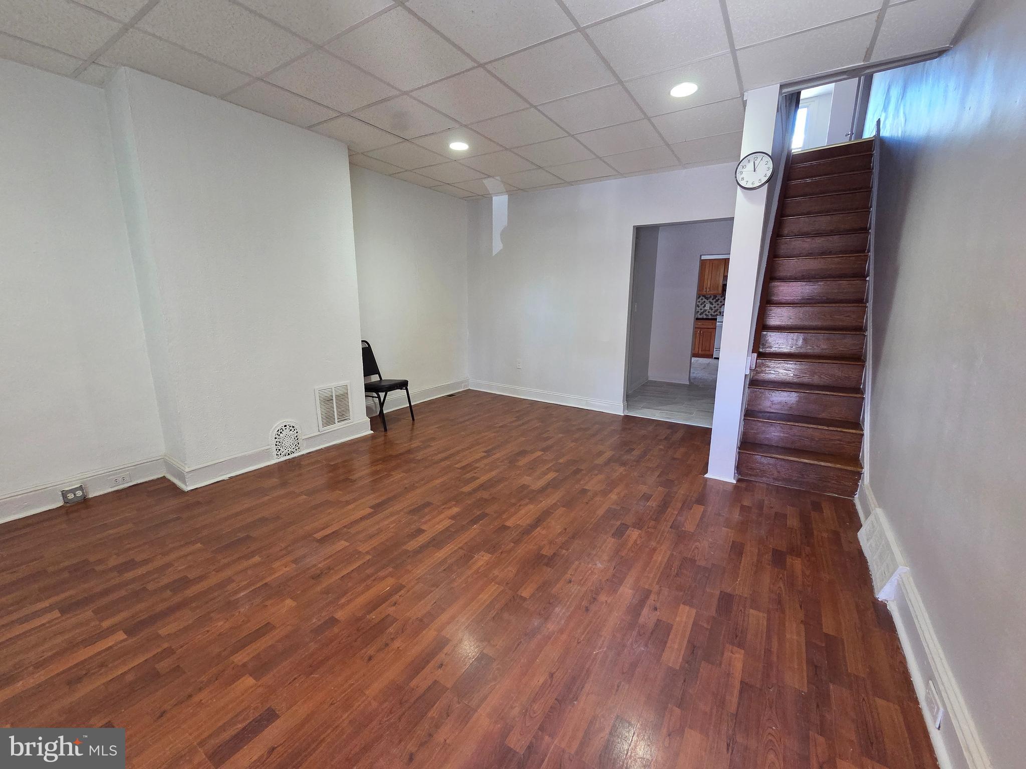 KENSINGTON - Residential