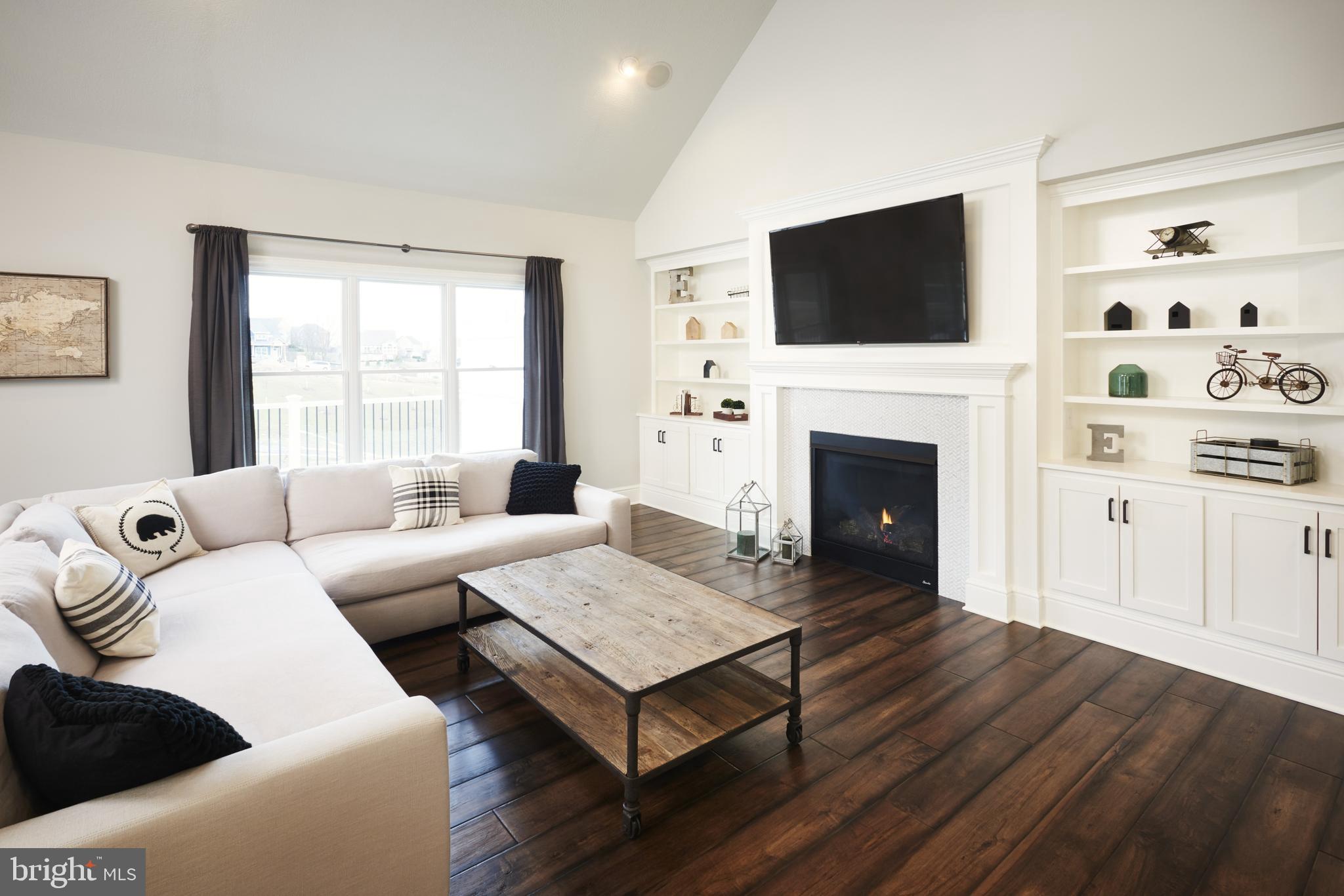 CEDAR VIEW - Residential