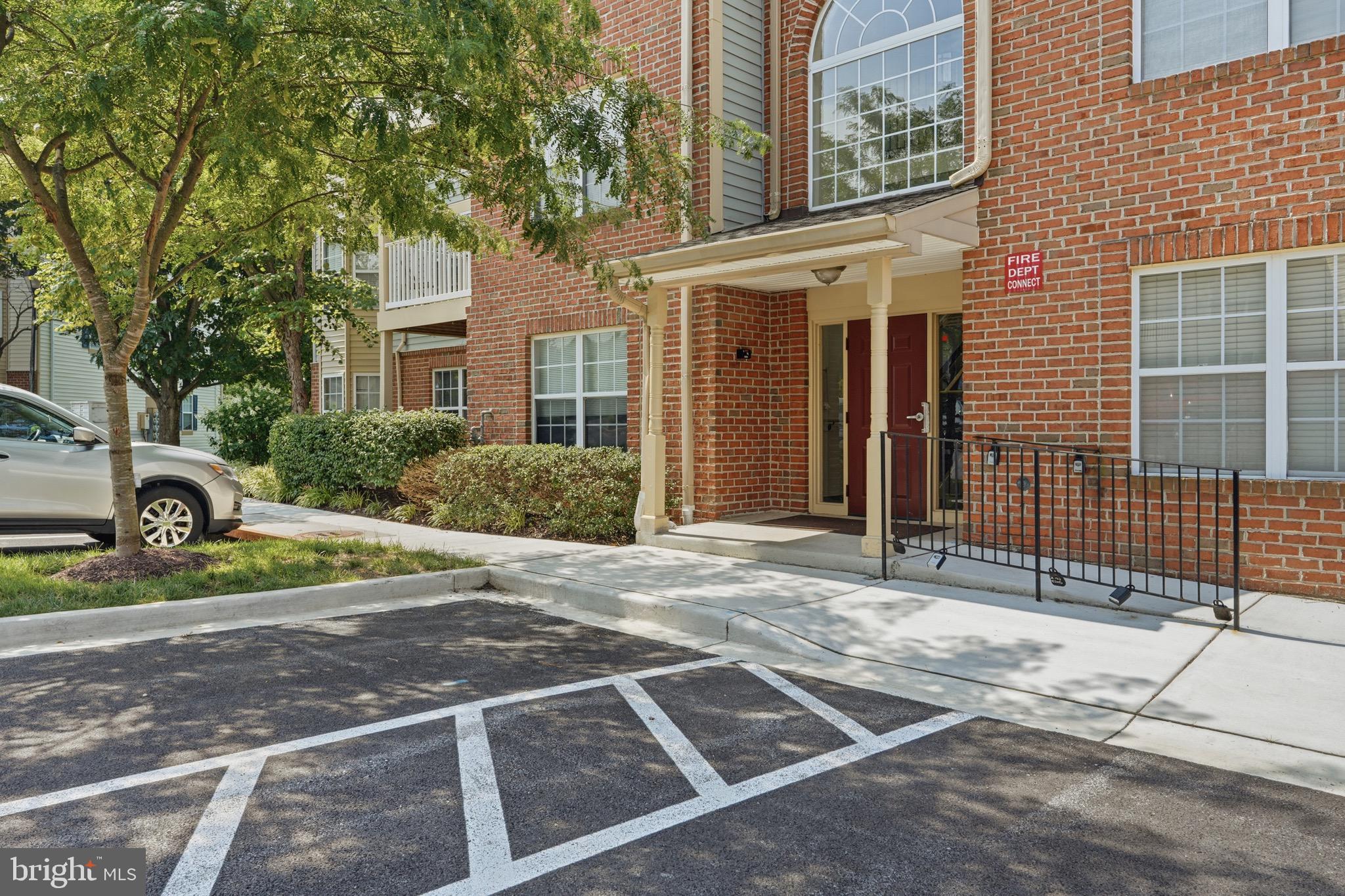 SPRING RIDGE - Residential