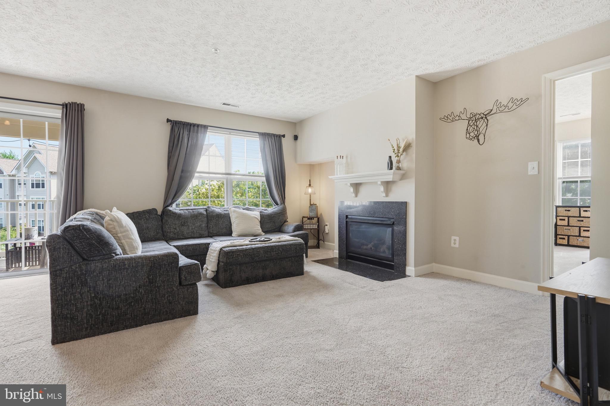 SPRING RIDGE - Residential