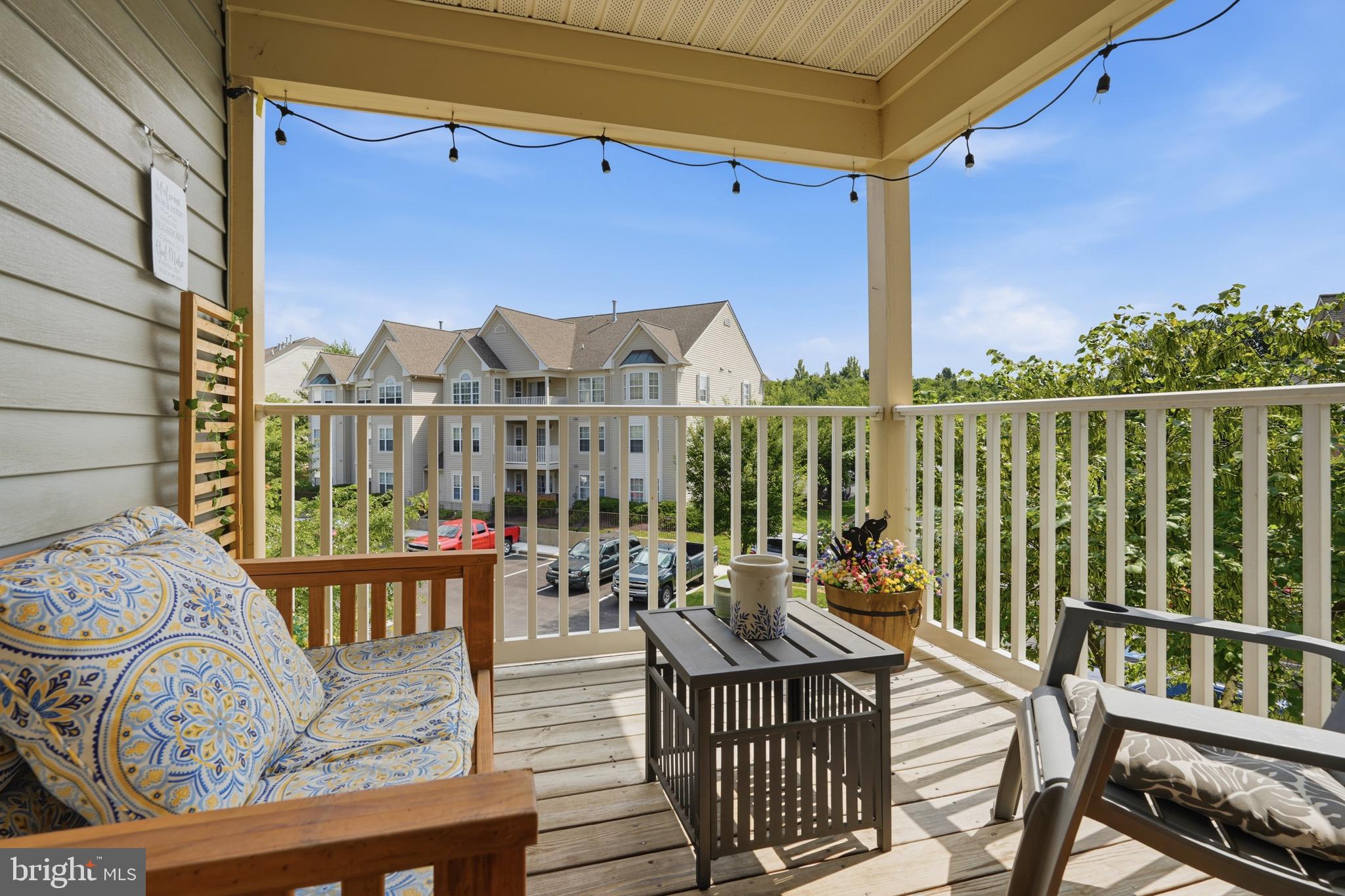 SPRING RIDGE - Residential