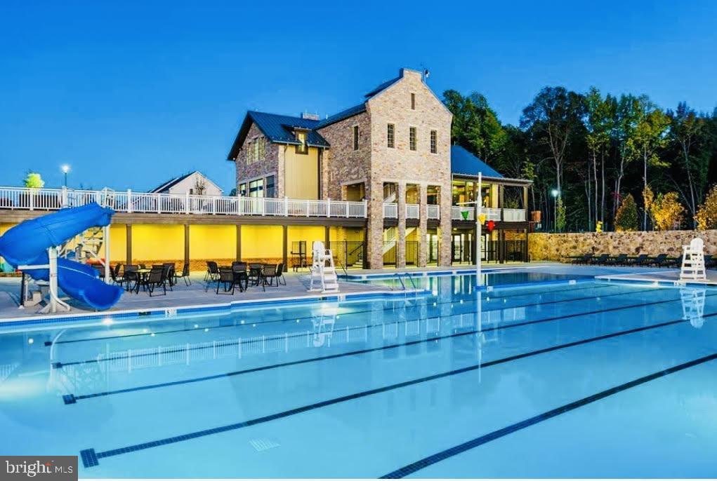EMBREY MILL - Residential