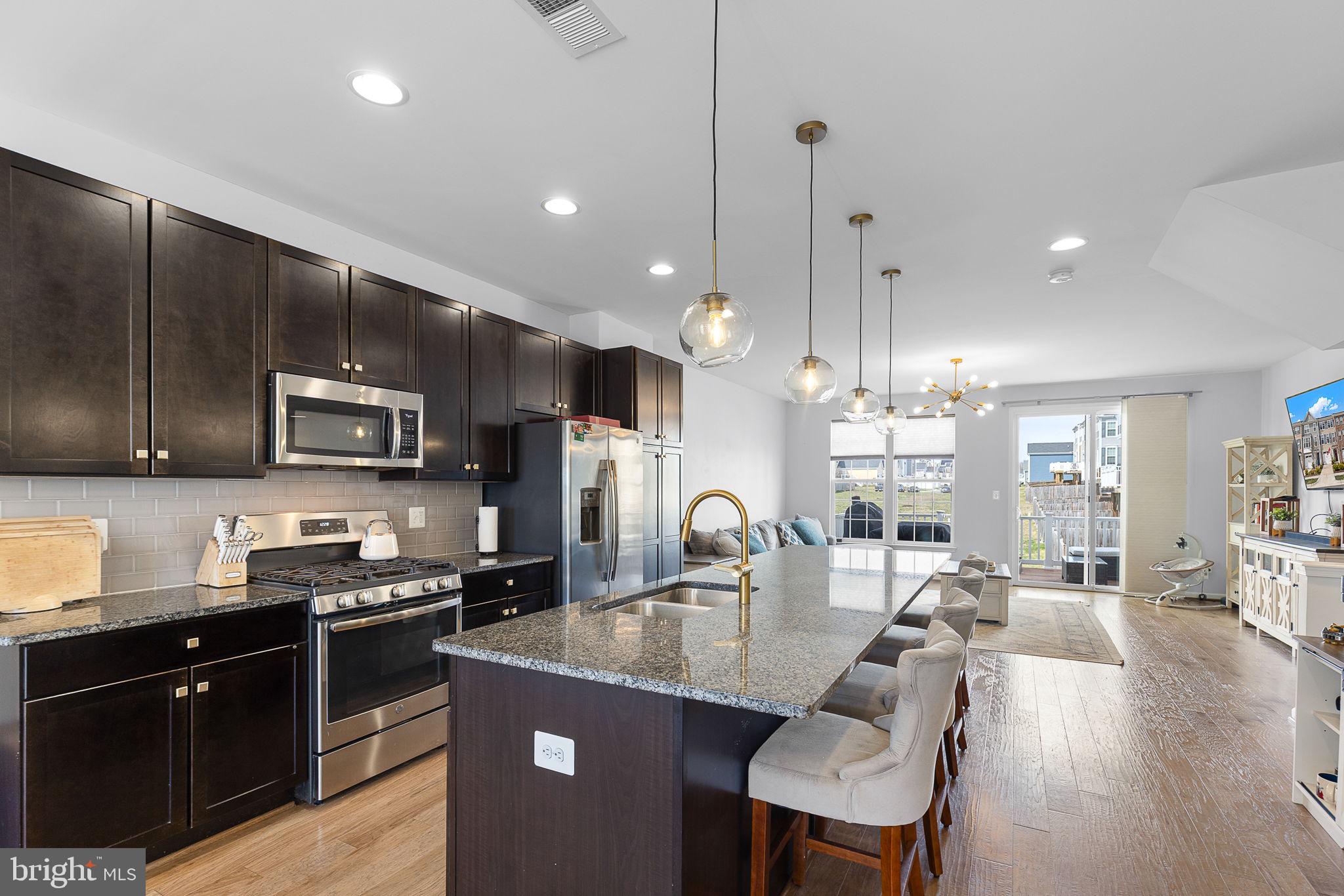 EMBREY MILL - Residential