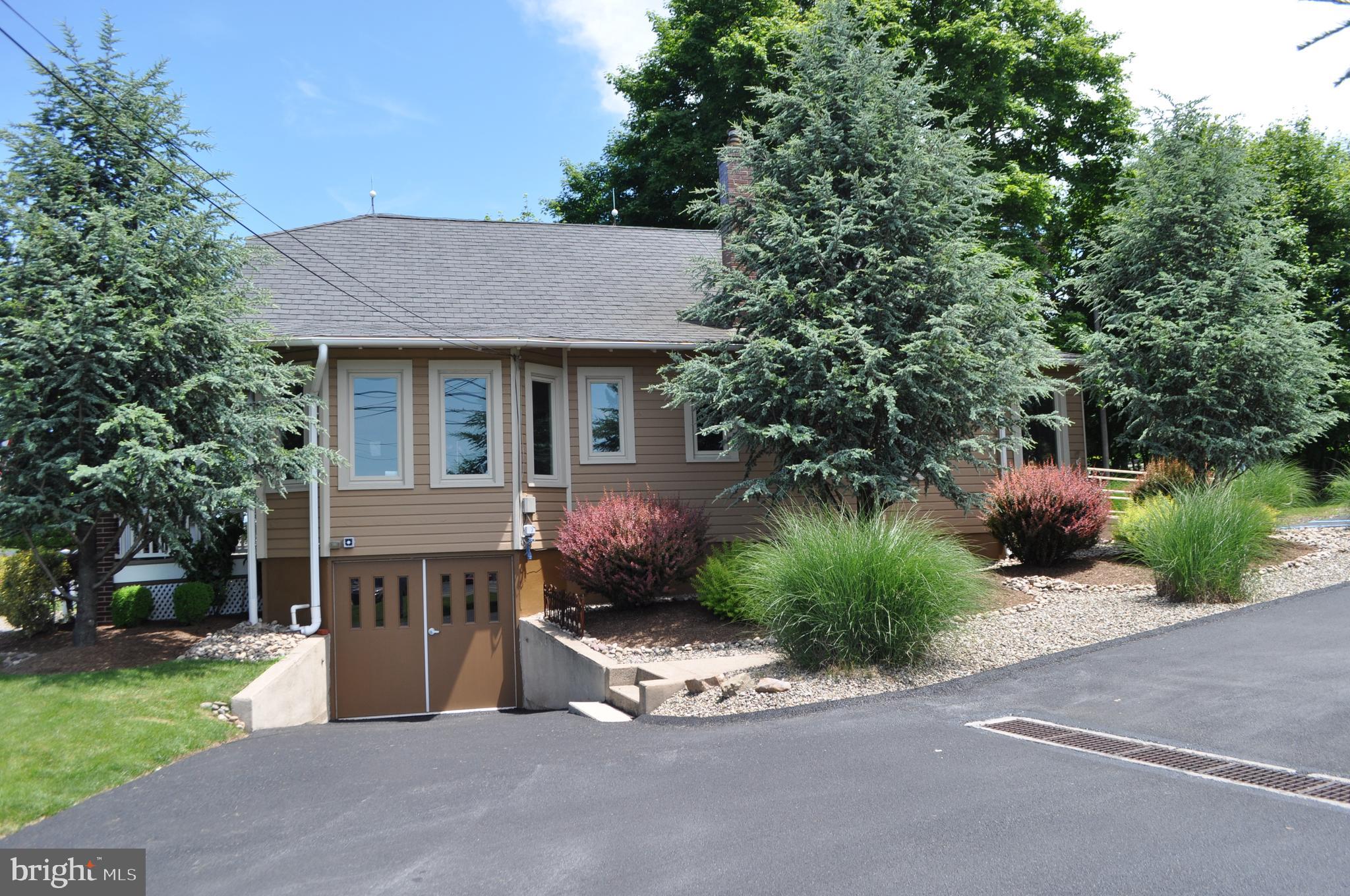 SCHUYLKILL HAVEN - Commercial Lease