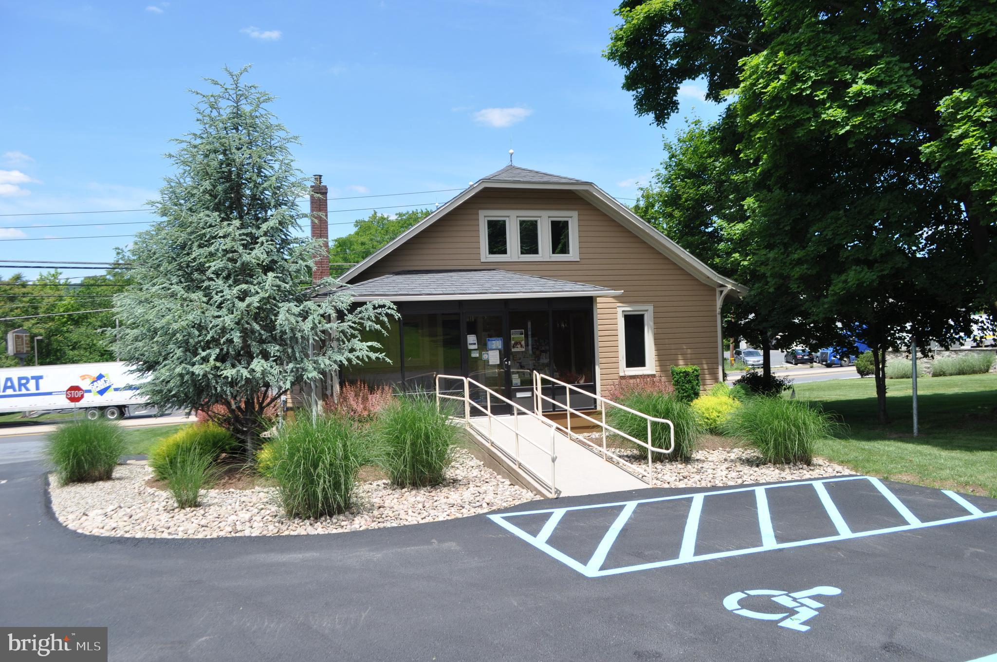 SCHUYLKILL HAVEN - Commercial Lease