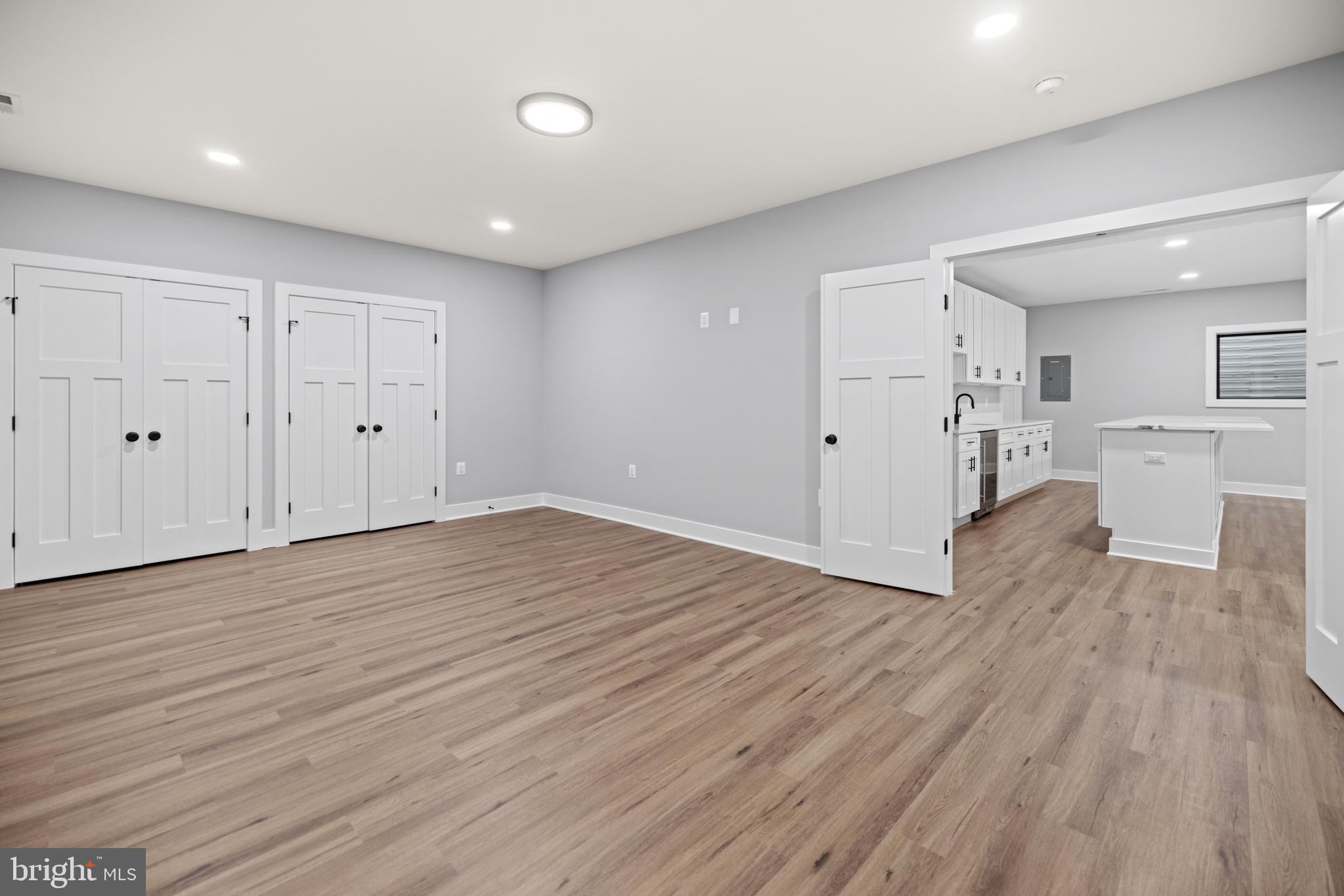KINGCREST - Residential