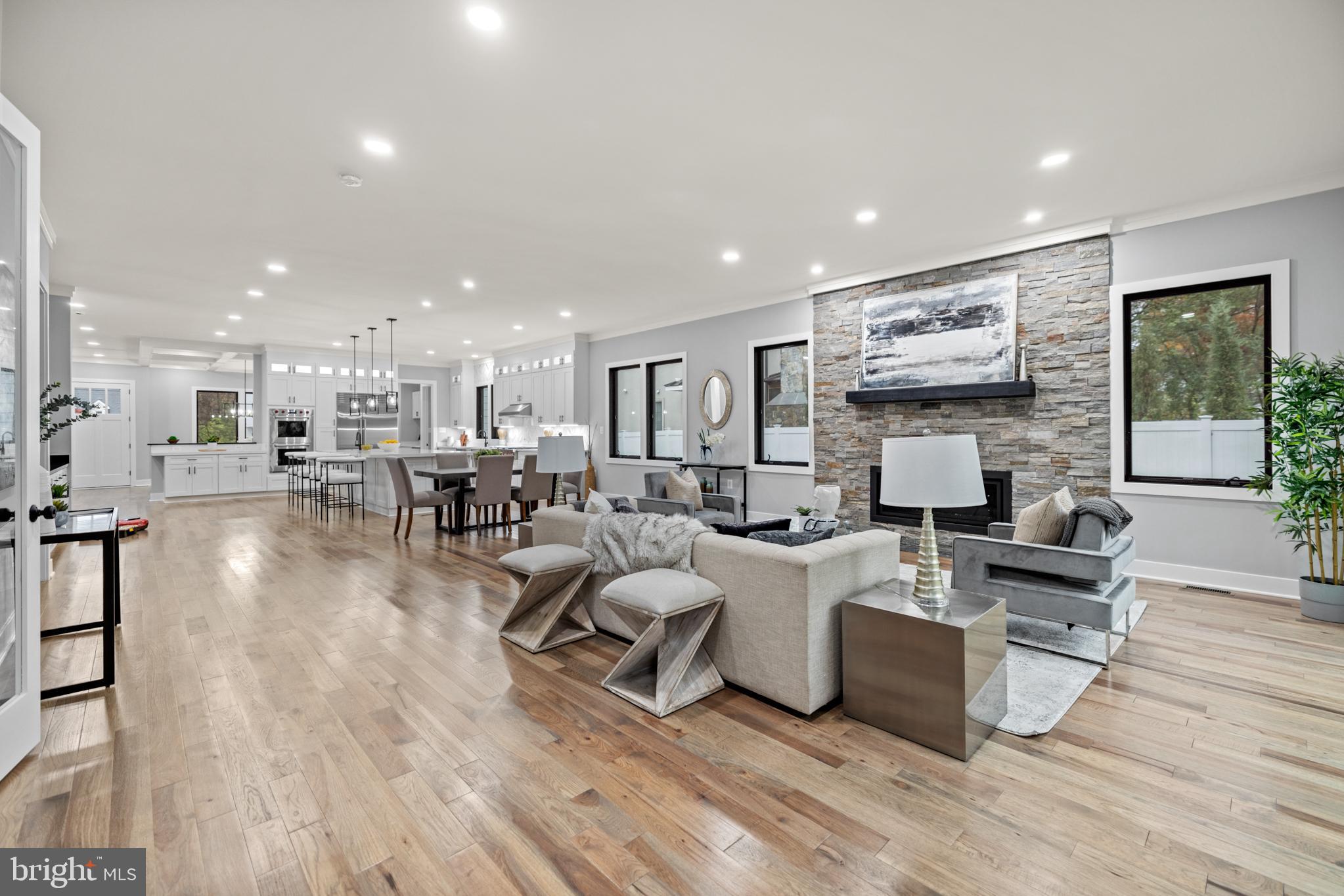 KINGCREST - Residential