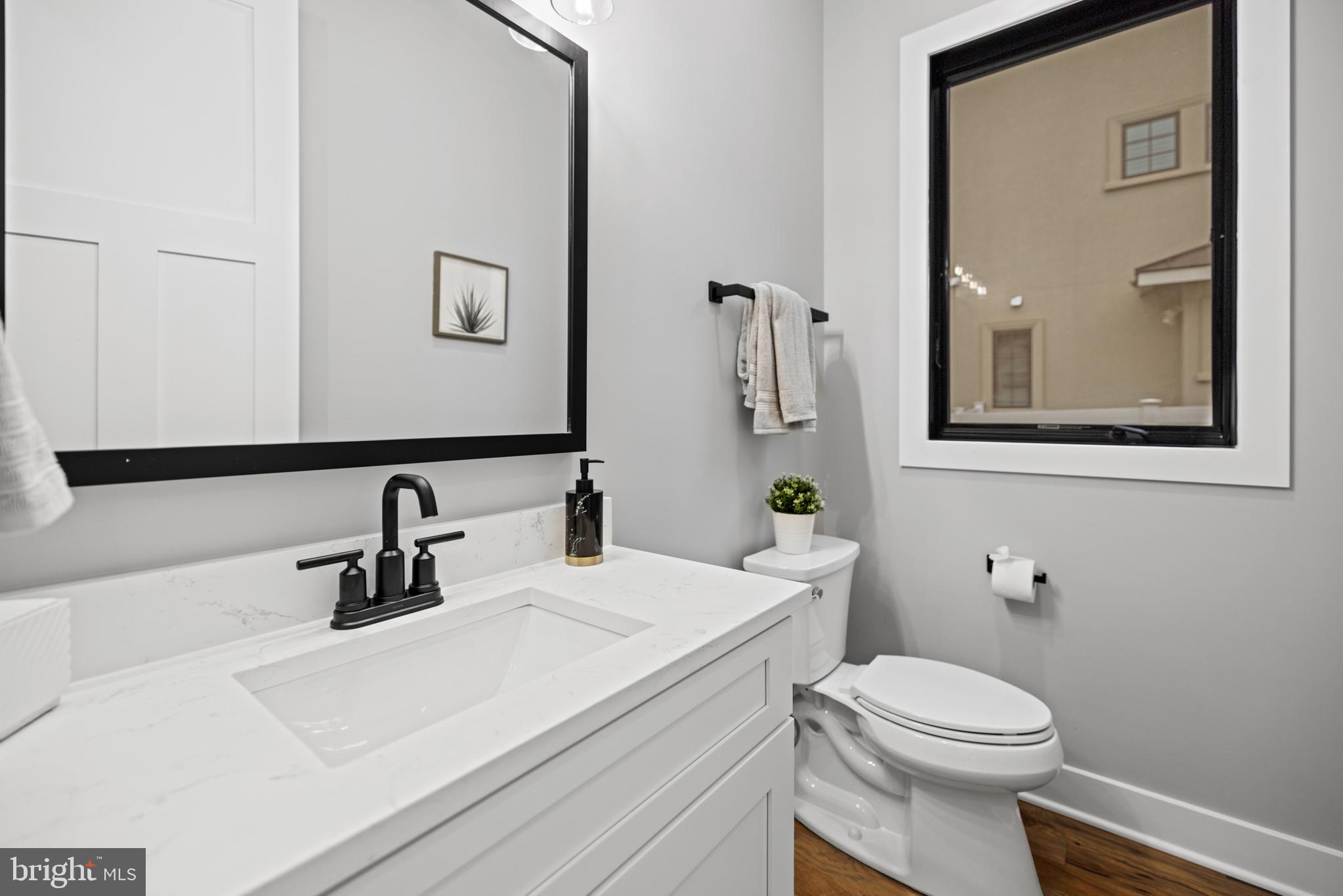 KINGCREST - Residential