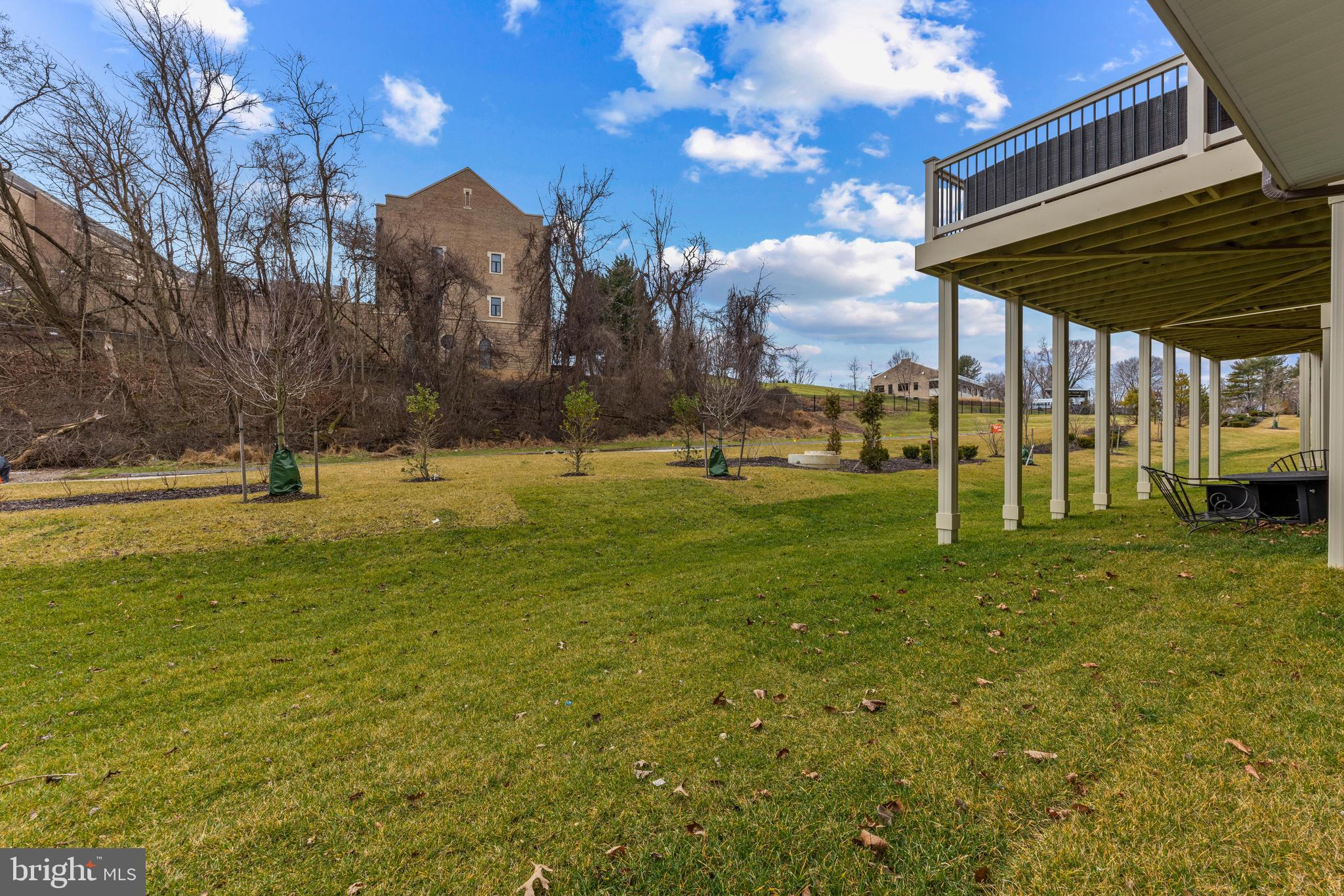 LONGVIEW RIDGE - Residential Lease