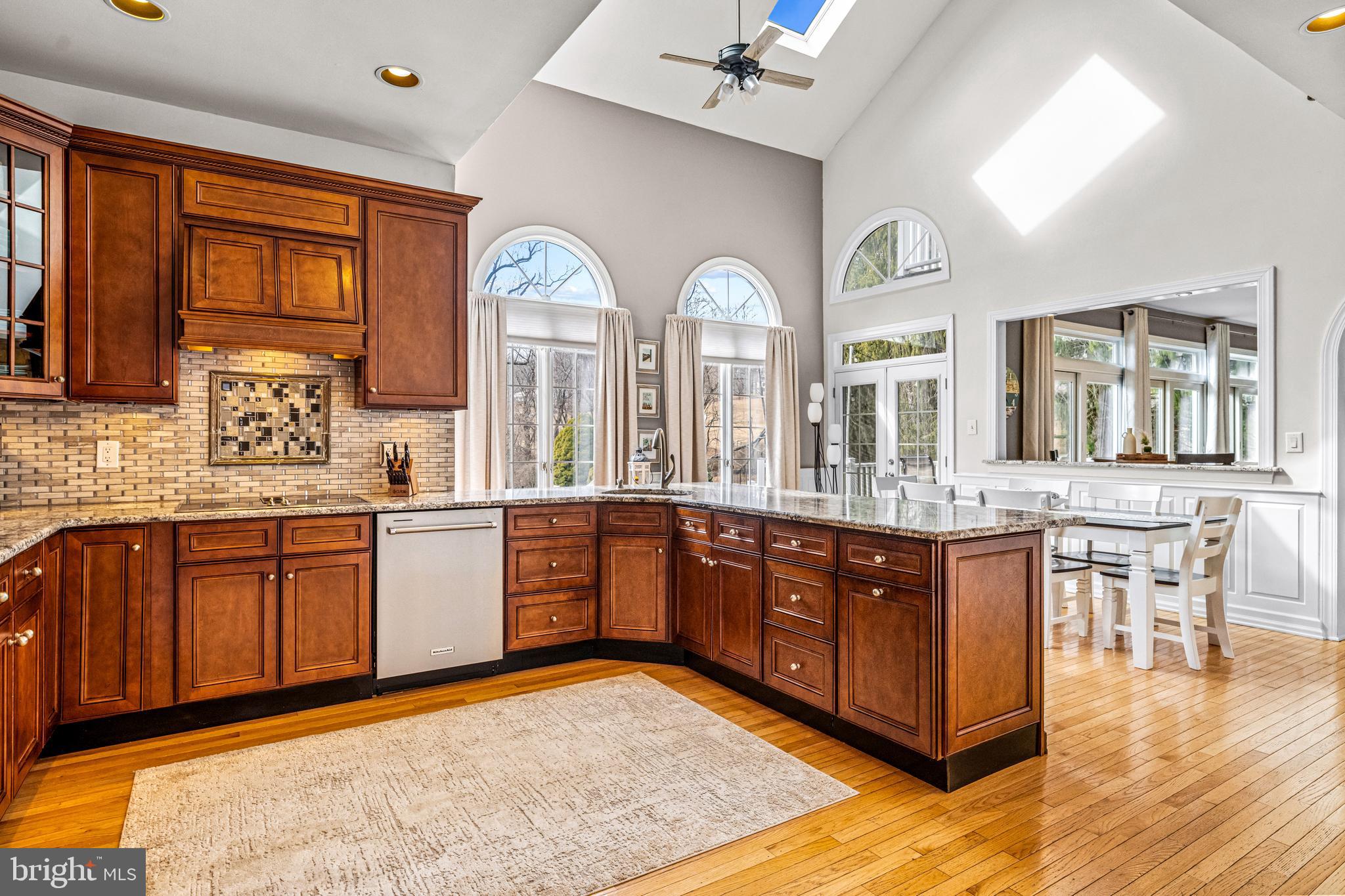 DEER VALLEY - Residential
