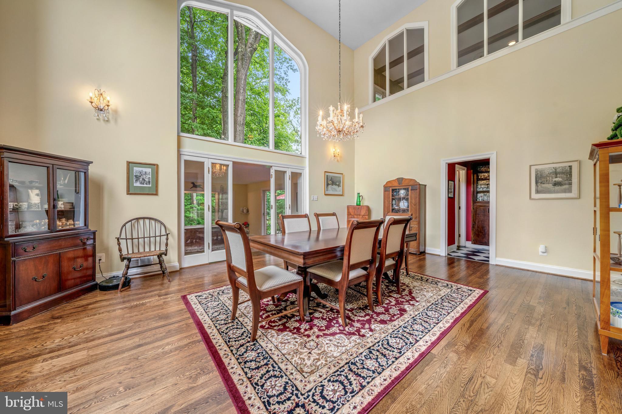 CHAIN BRIDGE FOREST - Residential