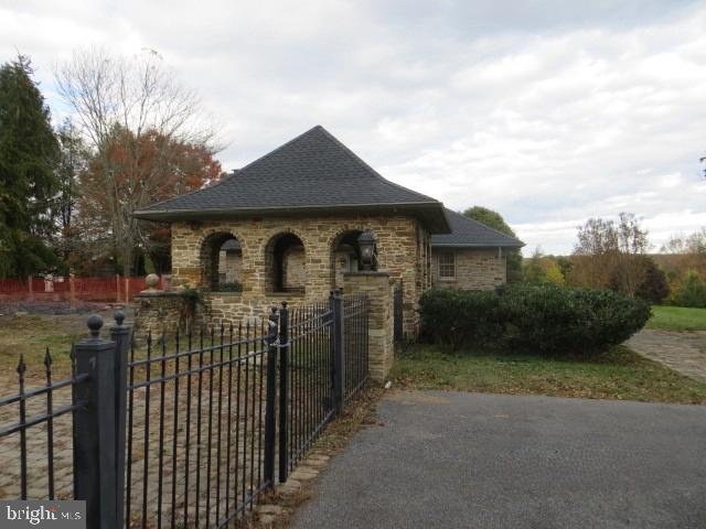 HAMPTON - Residential