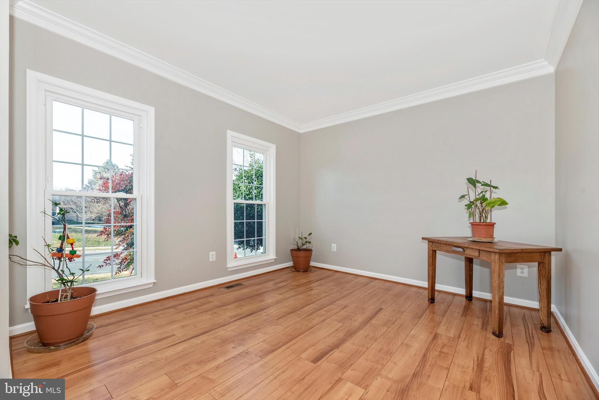 EDGEWOOD - Residential