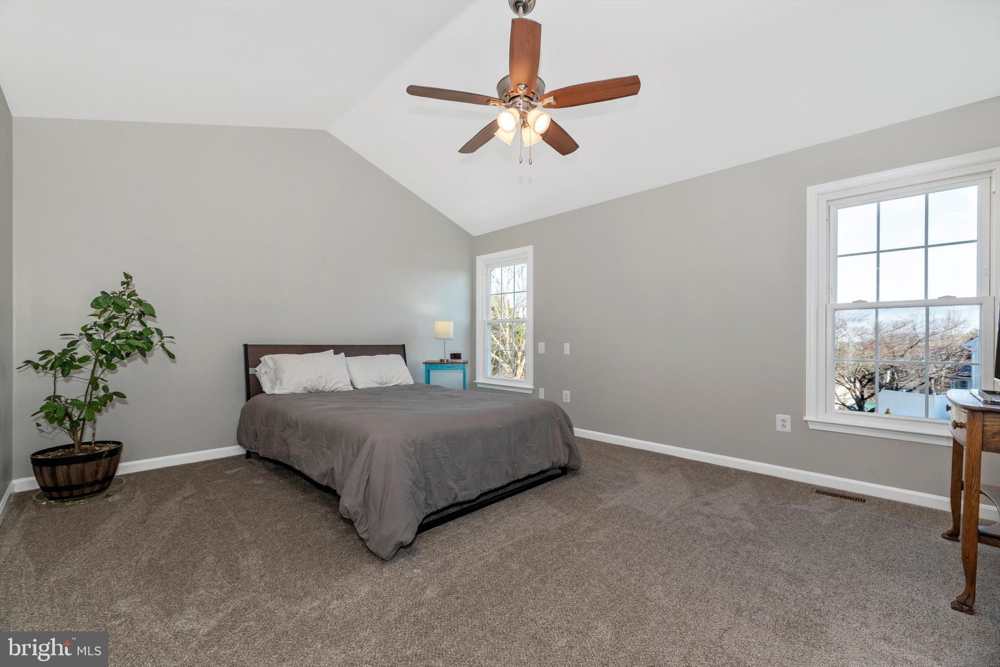 EDGEWOOD - Residential