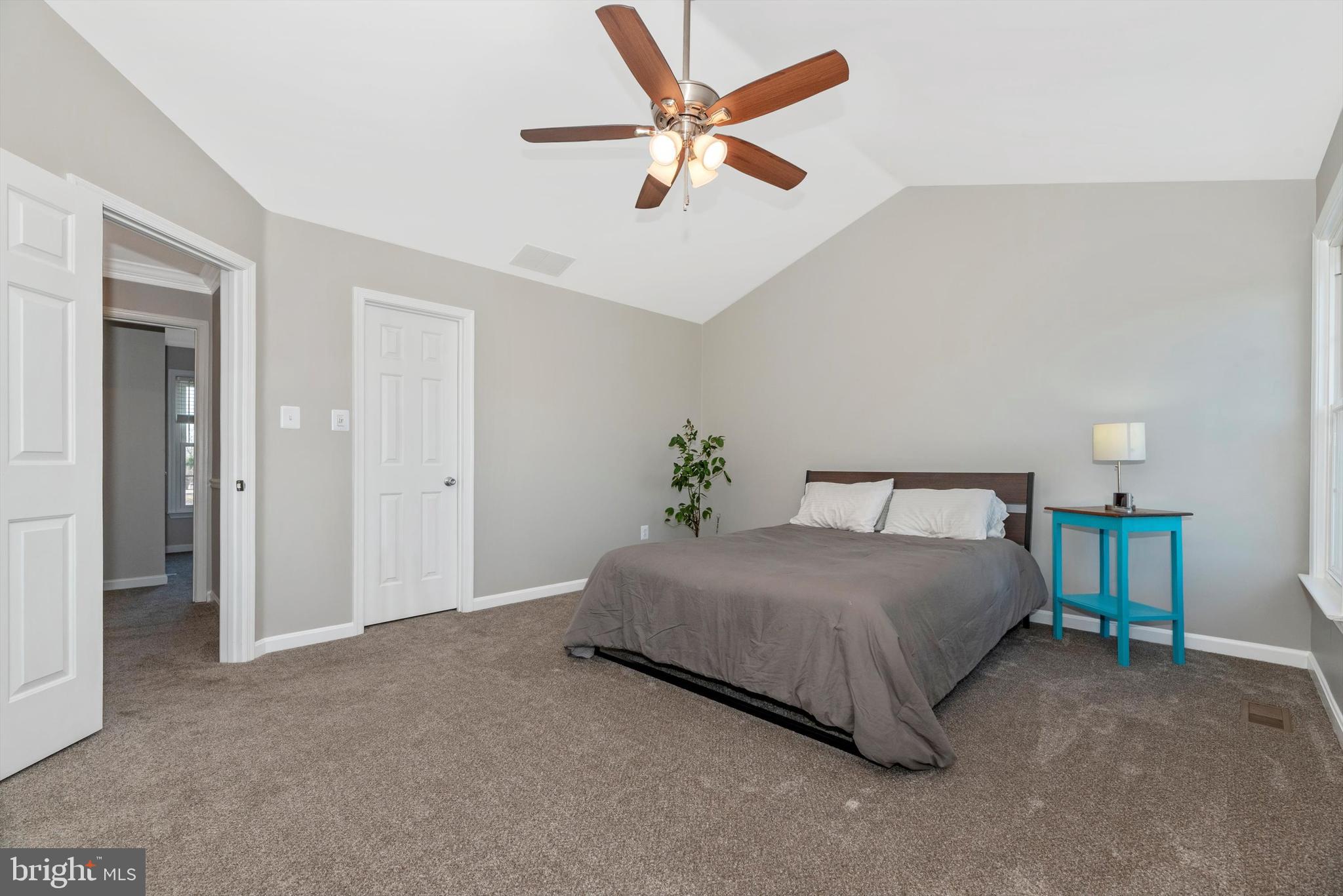 EDGEWOOD - Residential
