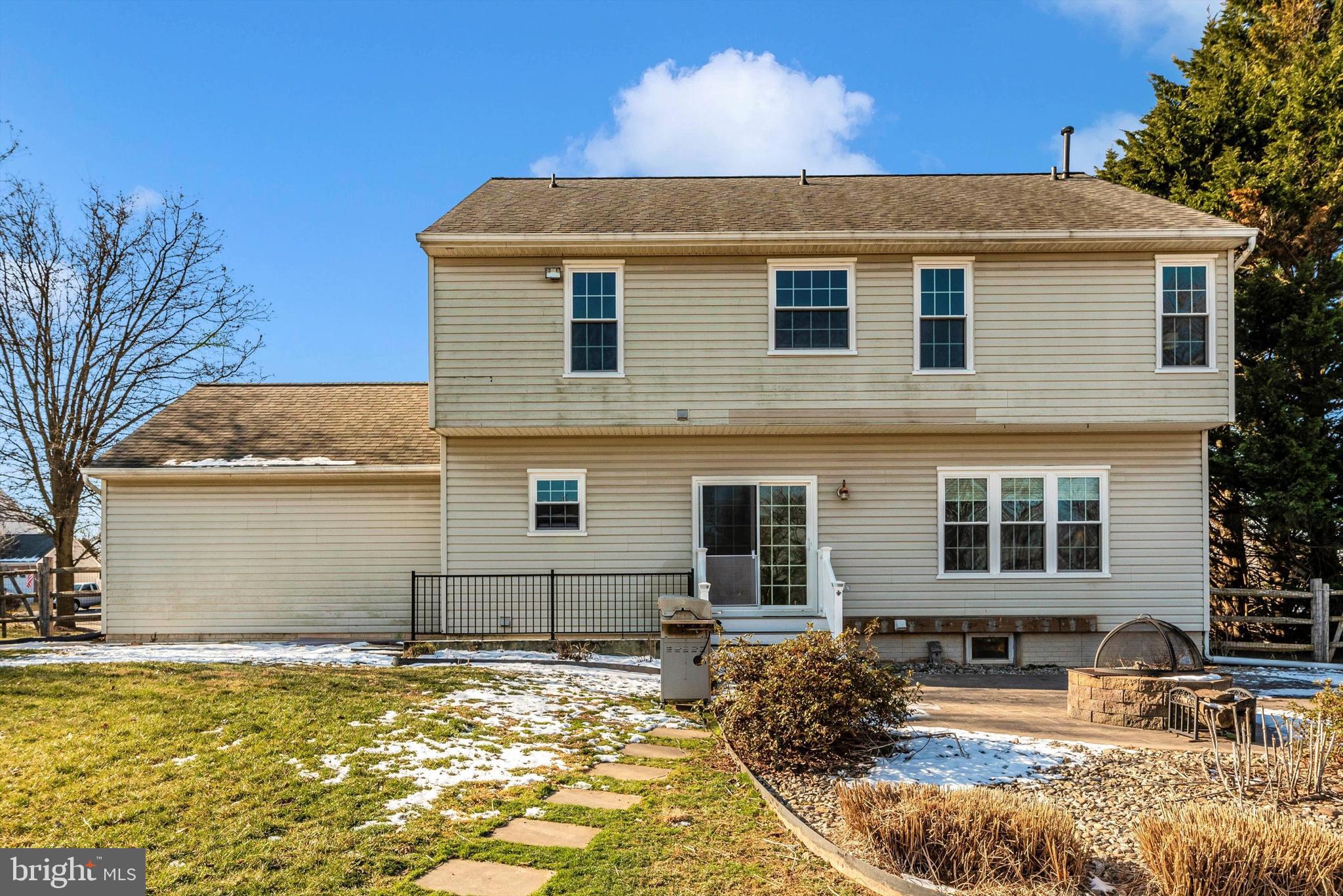 EDGEWOOD - Residential
