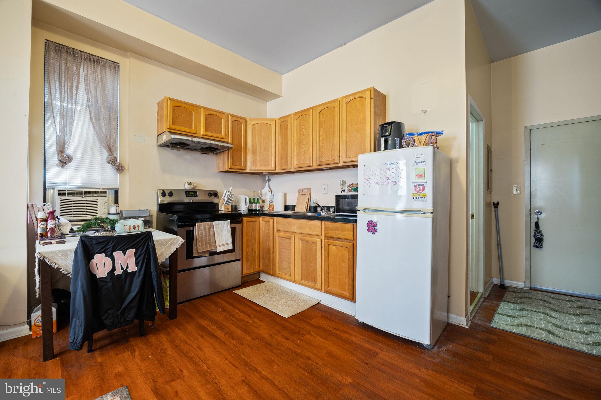 EAST PASSYUNK CROSSING - Residential Income
