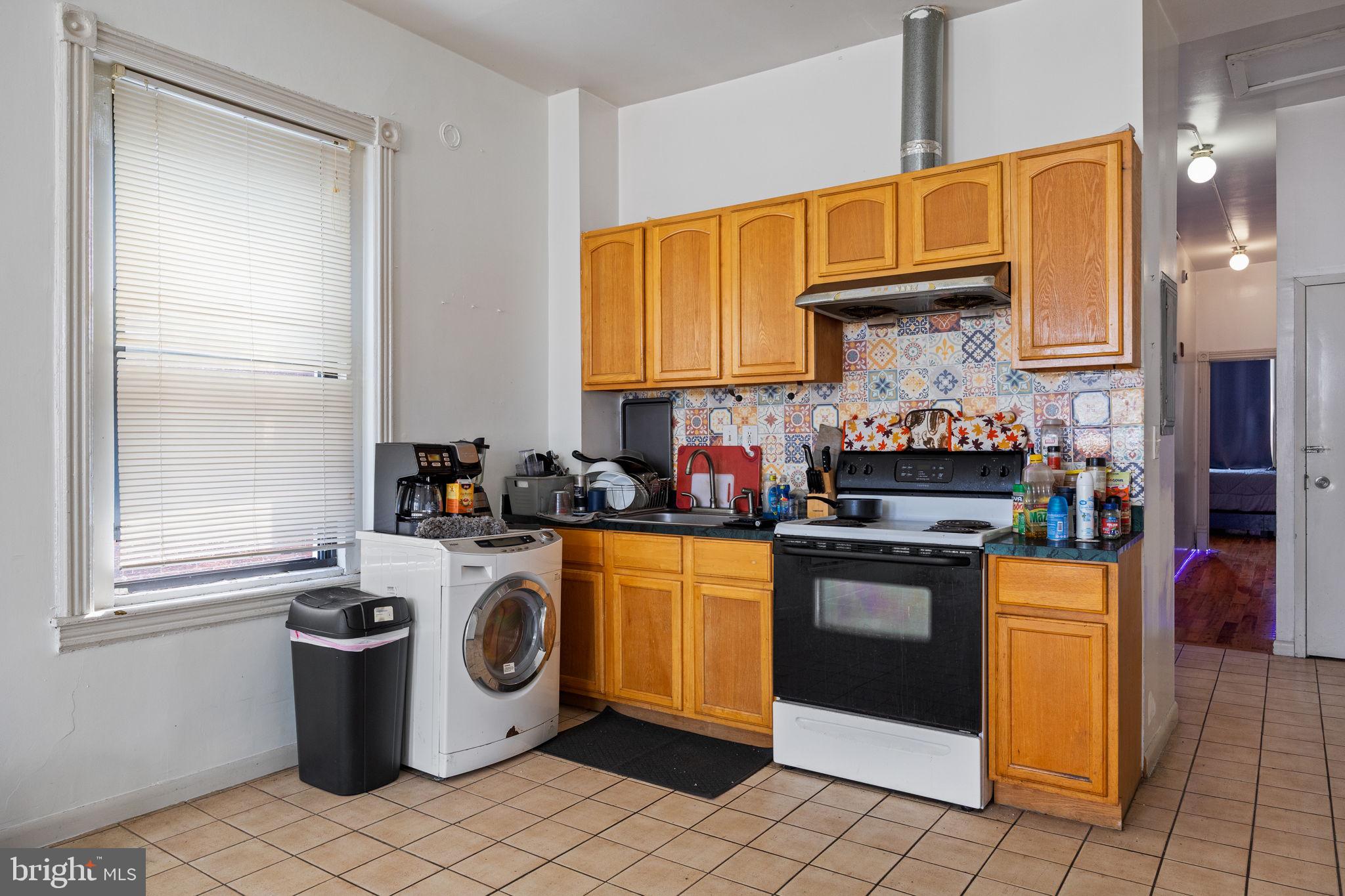 EAST PASSYUNK CROSSING - Residential Income