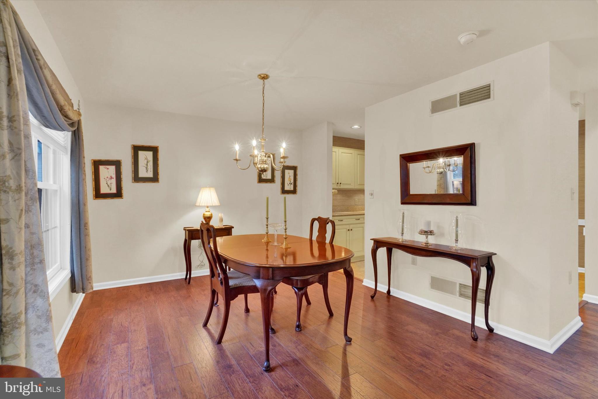 AVALONG PLACE - Residential