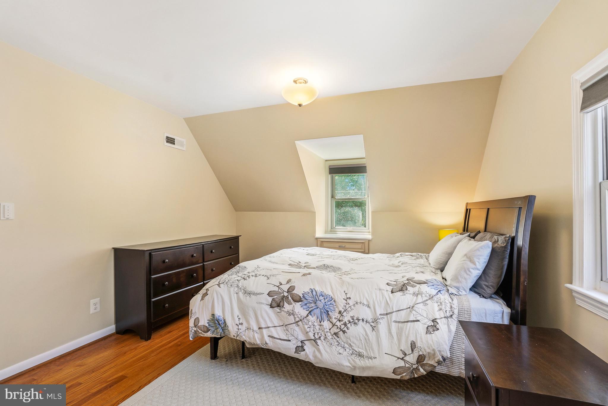 KENSINGTON VIEW - Residential