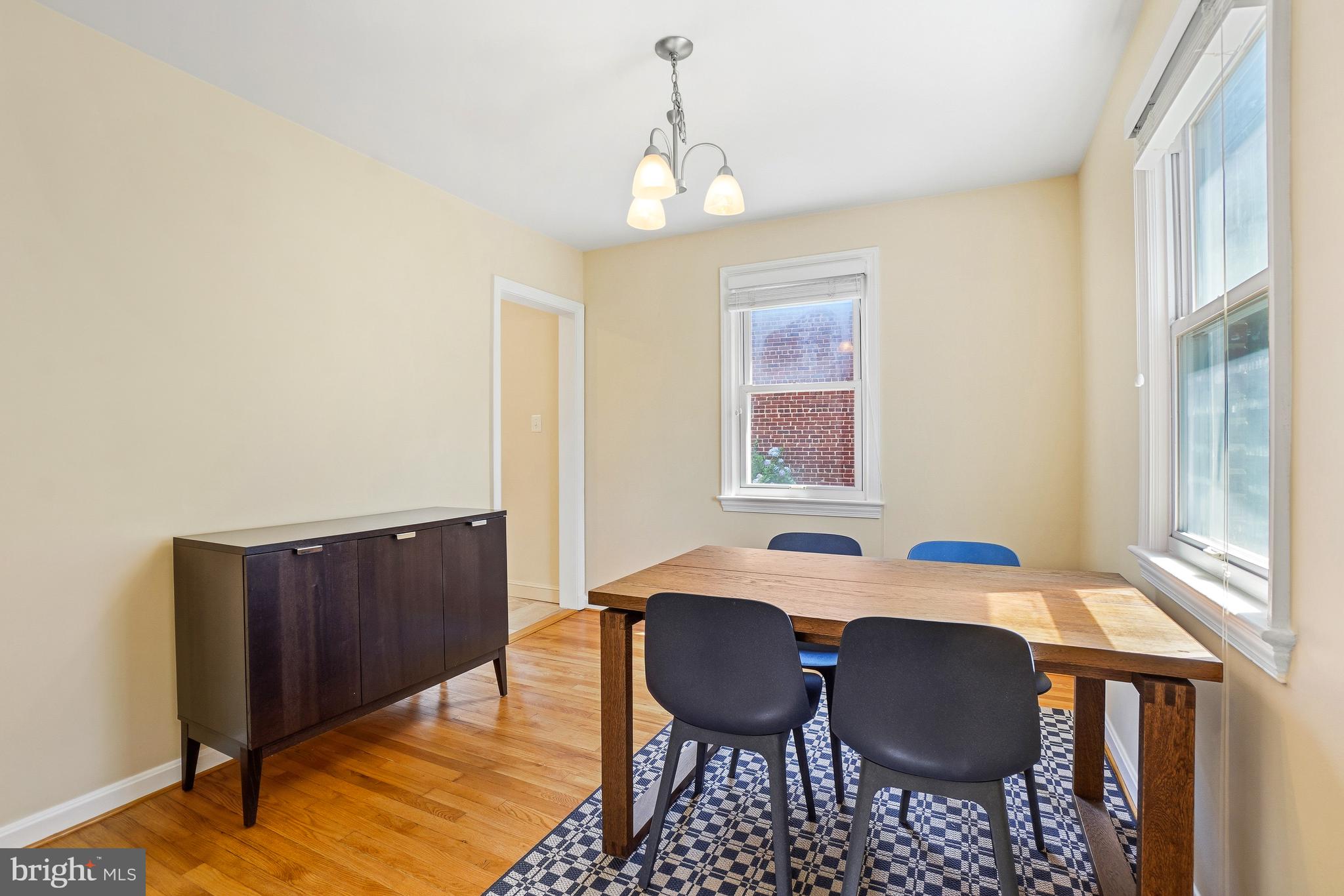 KENSINGTON VIEW - Residential