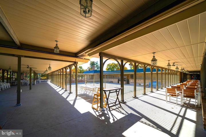 GREENS AT LEISURE WORLD - Residential
