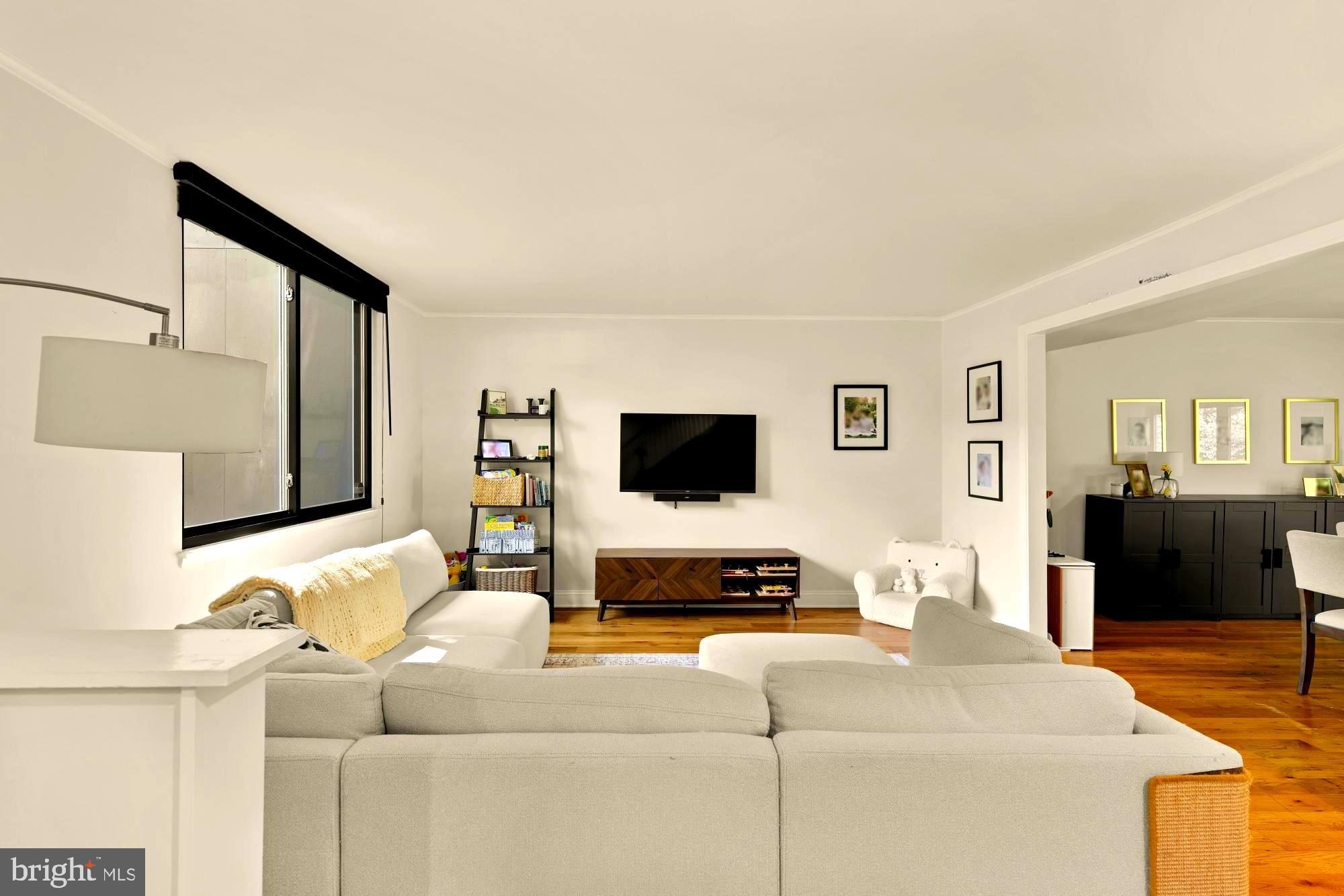 FOREST EDGE - Residential