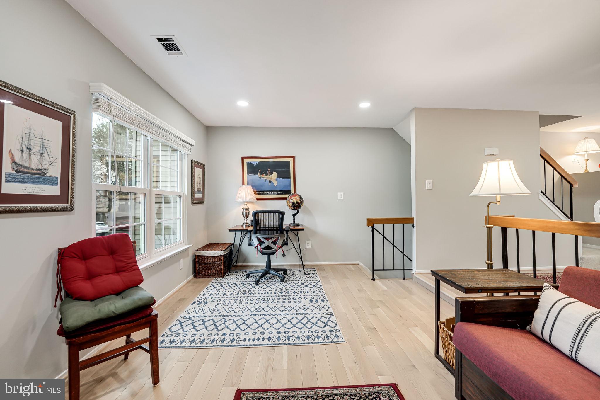 OAKWOOD COMMONS AT BURKE - Residential