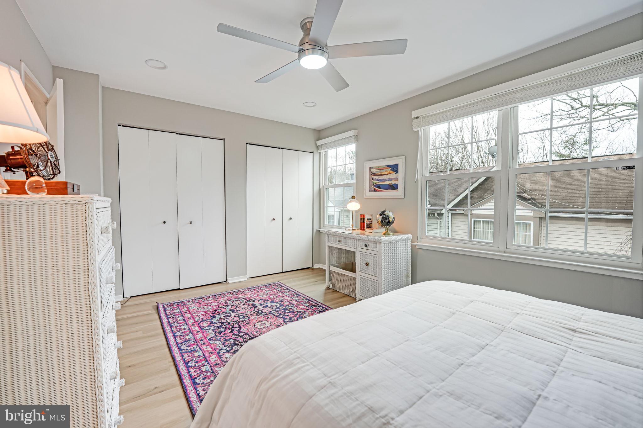 OAKWOOD COMMONS AT BURKE - Residential