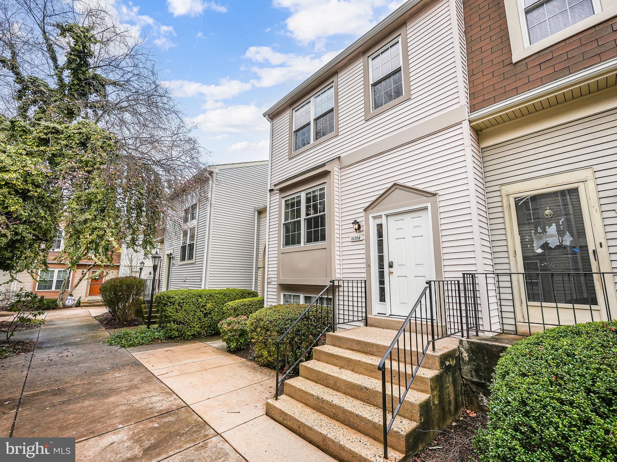 OAKWOOD COMMONS AT BURKE - Residential