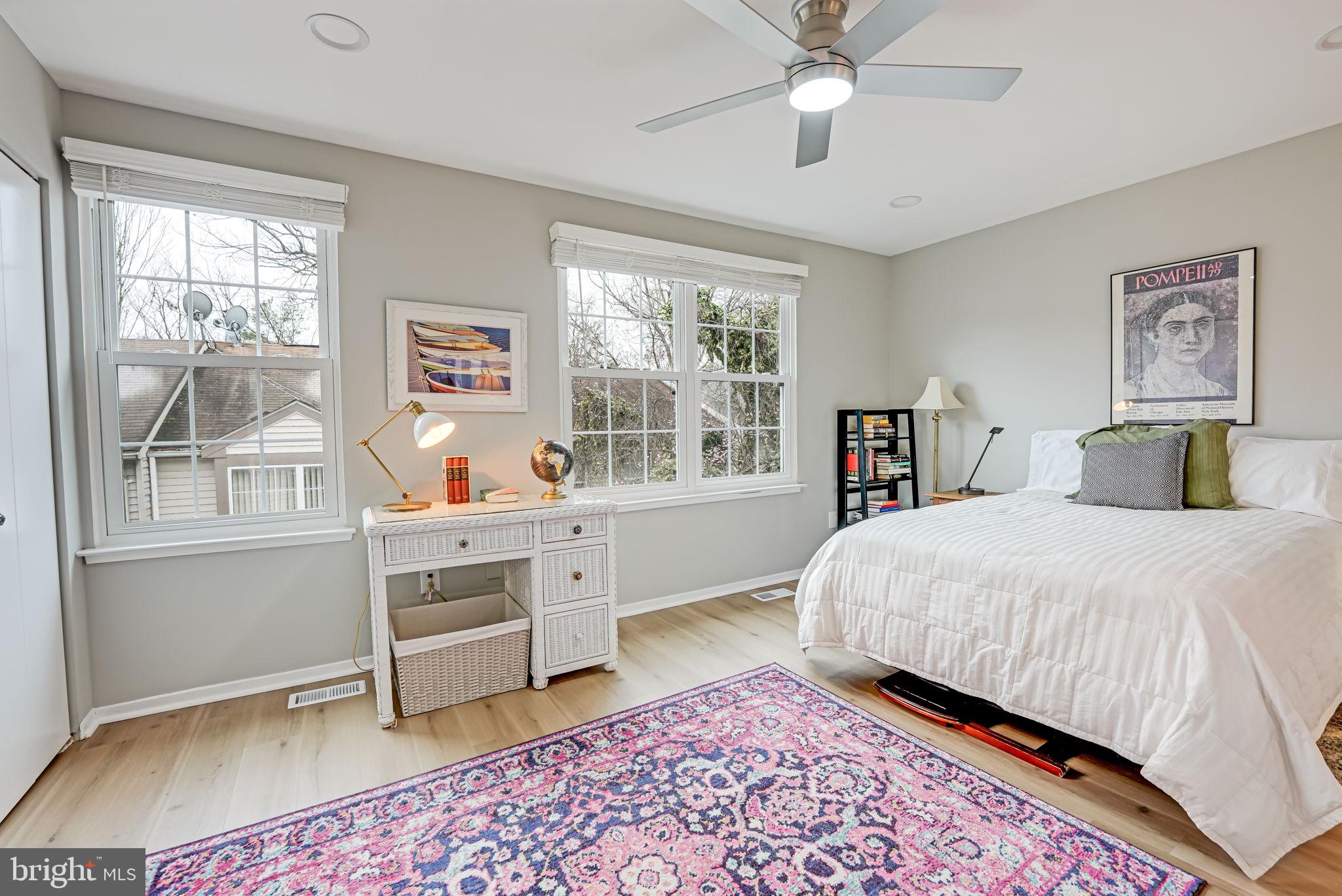 OAKWOOD COMMONS AT BURKE - Residential
