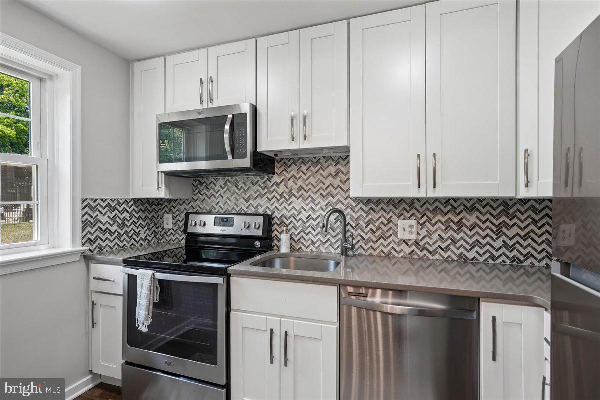 ROCK CREEK GARDENS - Residential