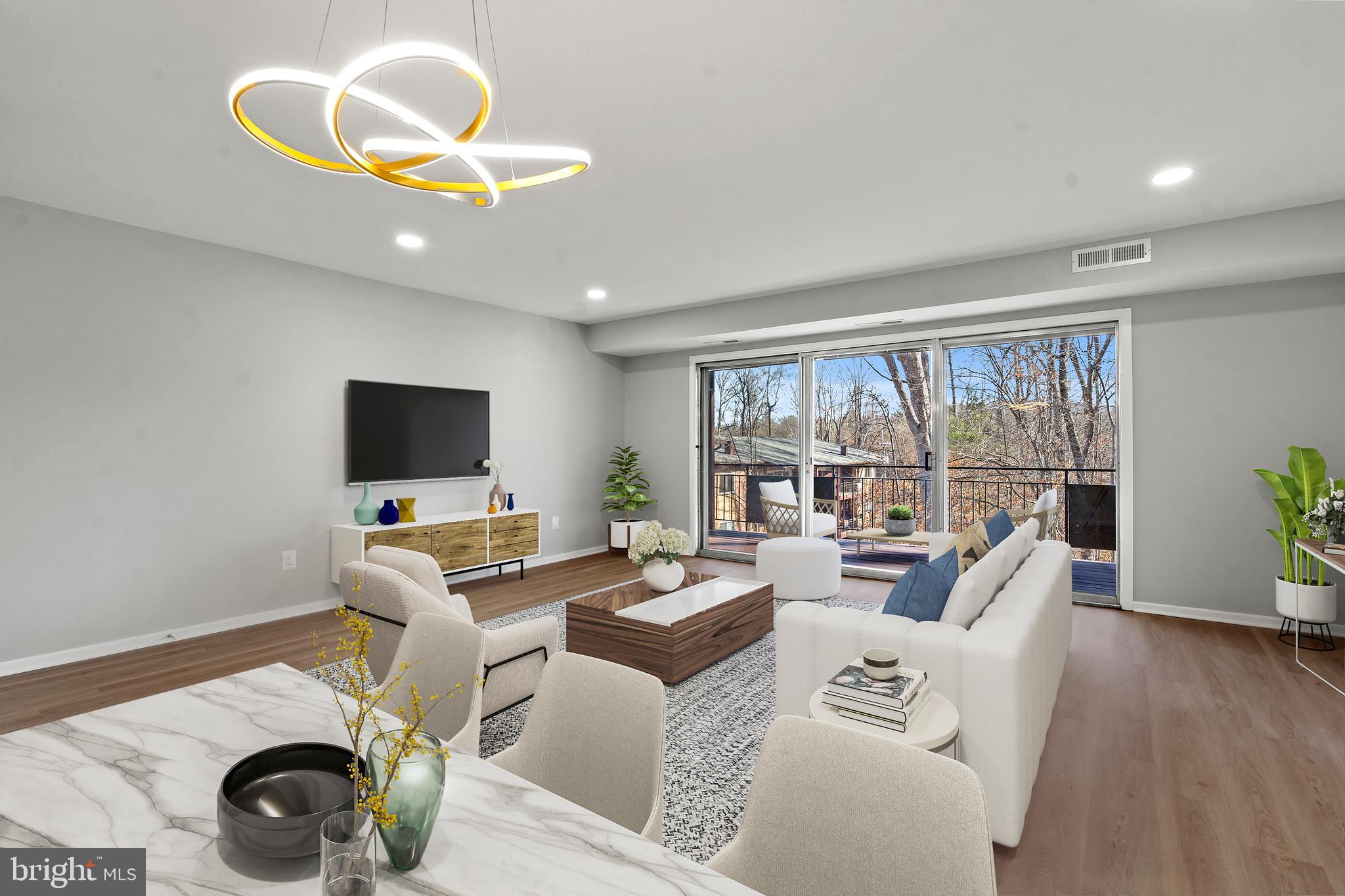 MOSBY WOODS GARDEN - Residential
